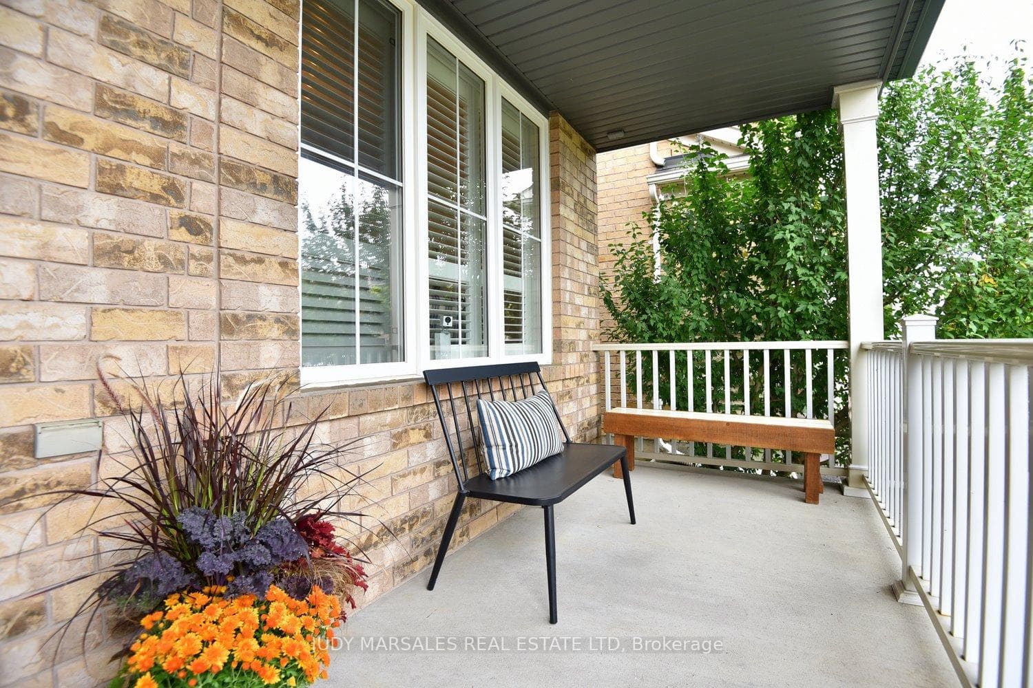 204 Montreal Circle photo 4