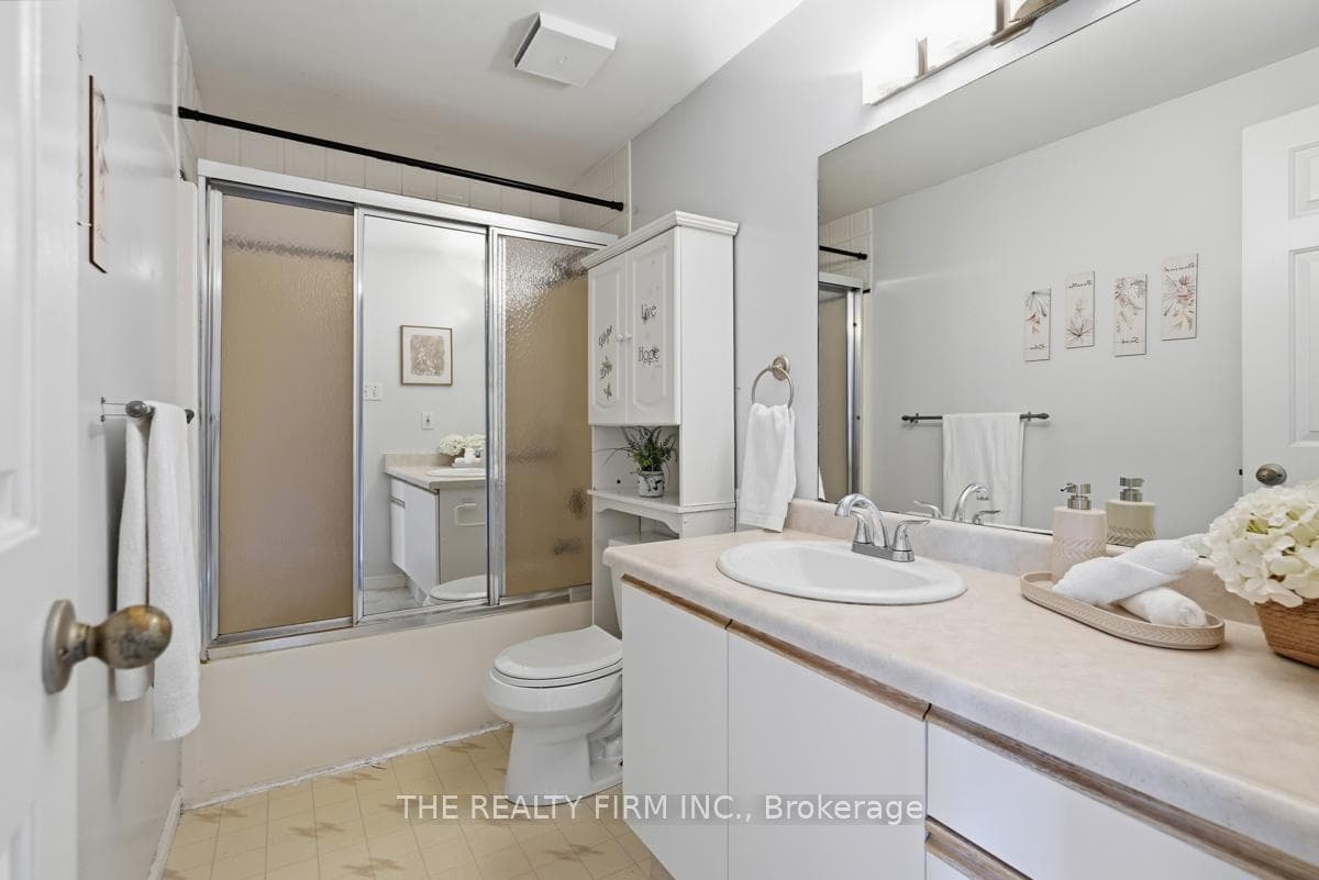 151 Martinet Avenue Unit 60 photo 25