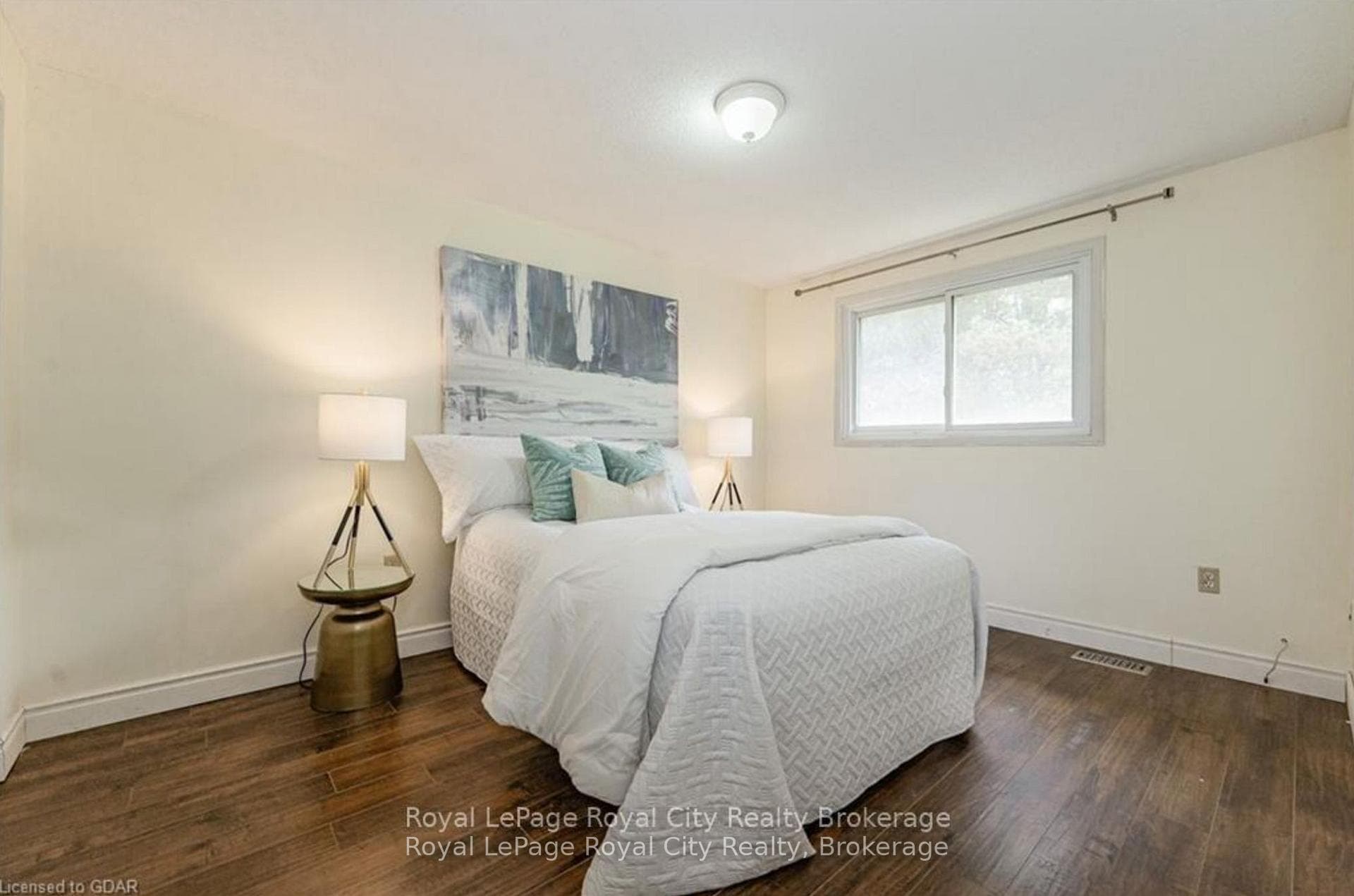 180 MARKSAM Road Unit 80 photo 27