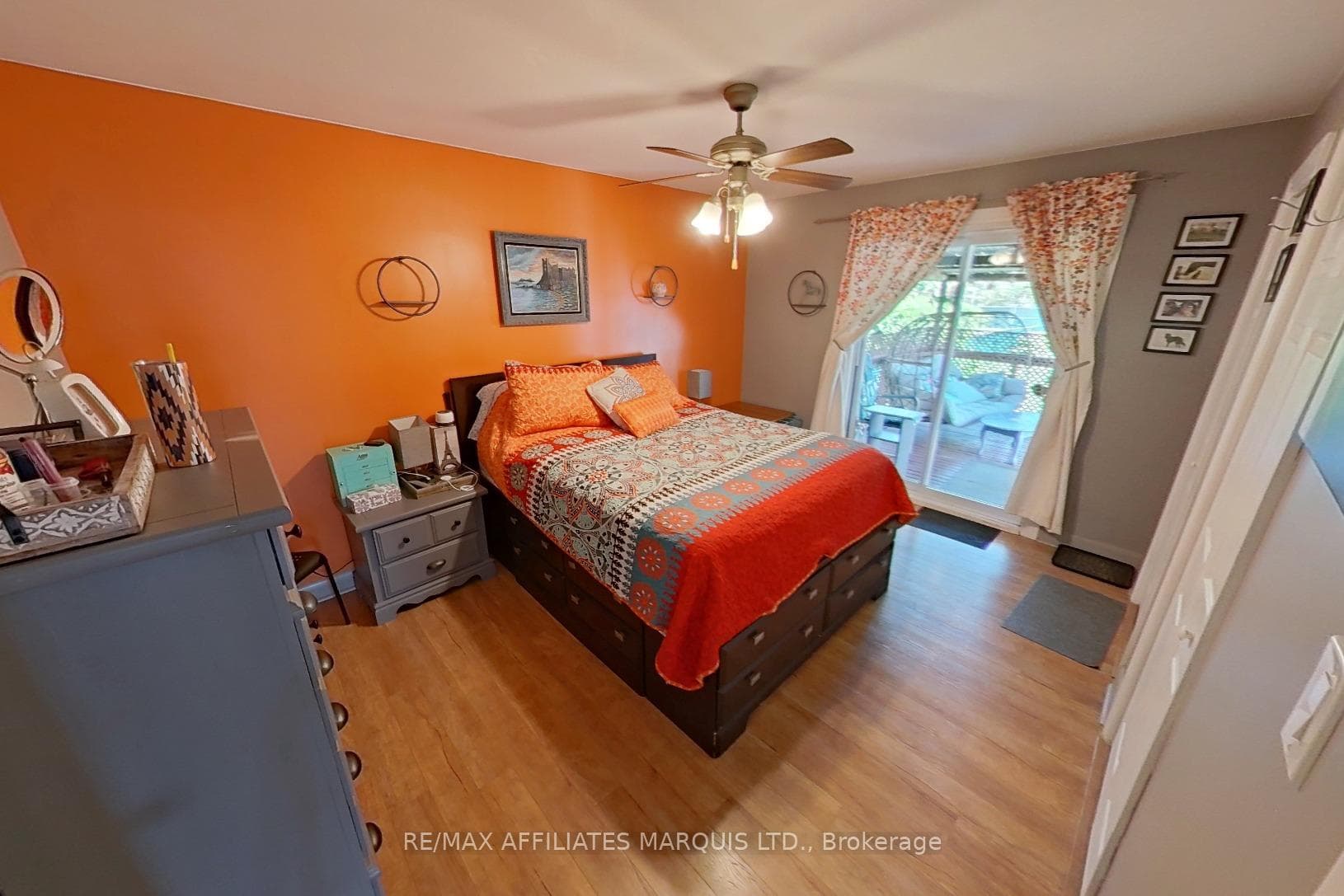 1015 Edythe Avenue photo 10