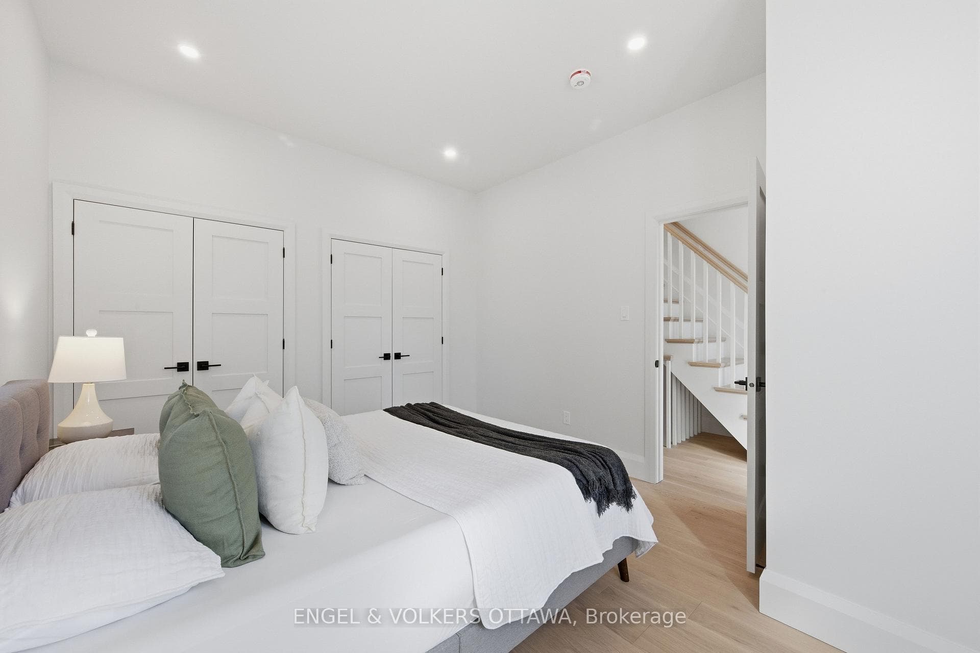 71 Thomas Street photo 29