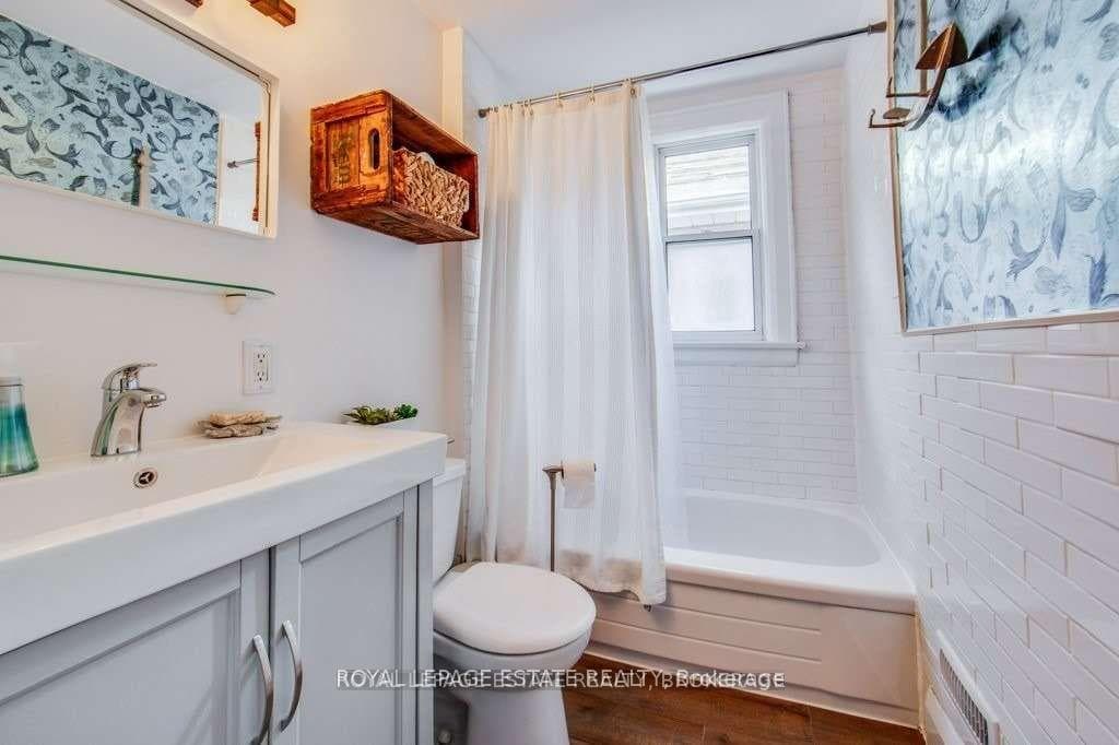 155 Harding Boulevard photo 8