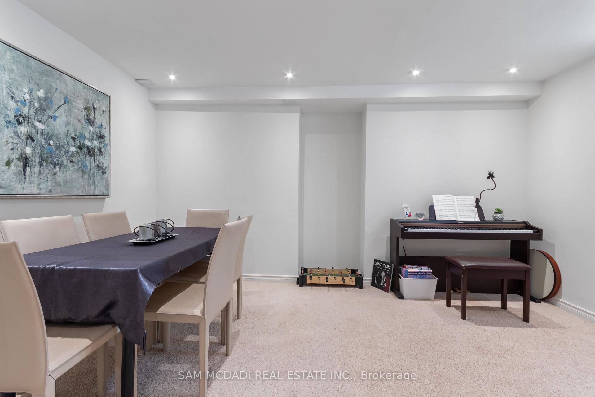 7159 Spyglass Crescent photo 28