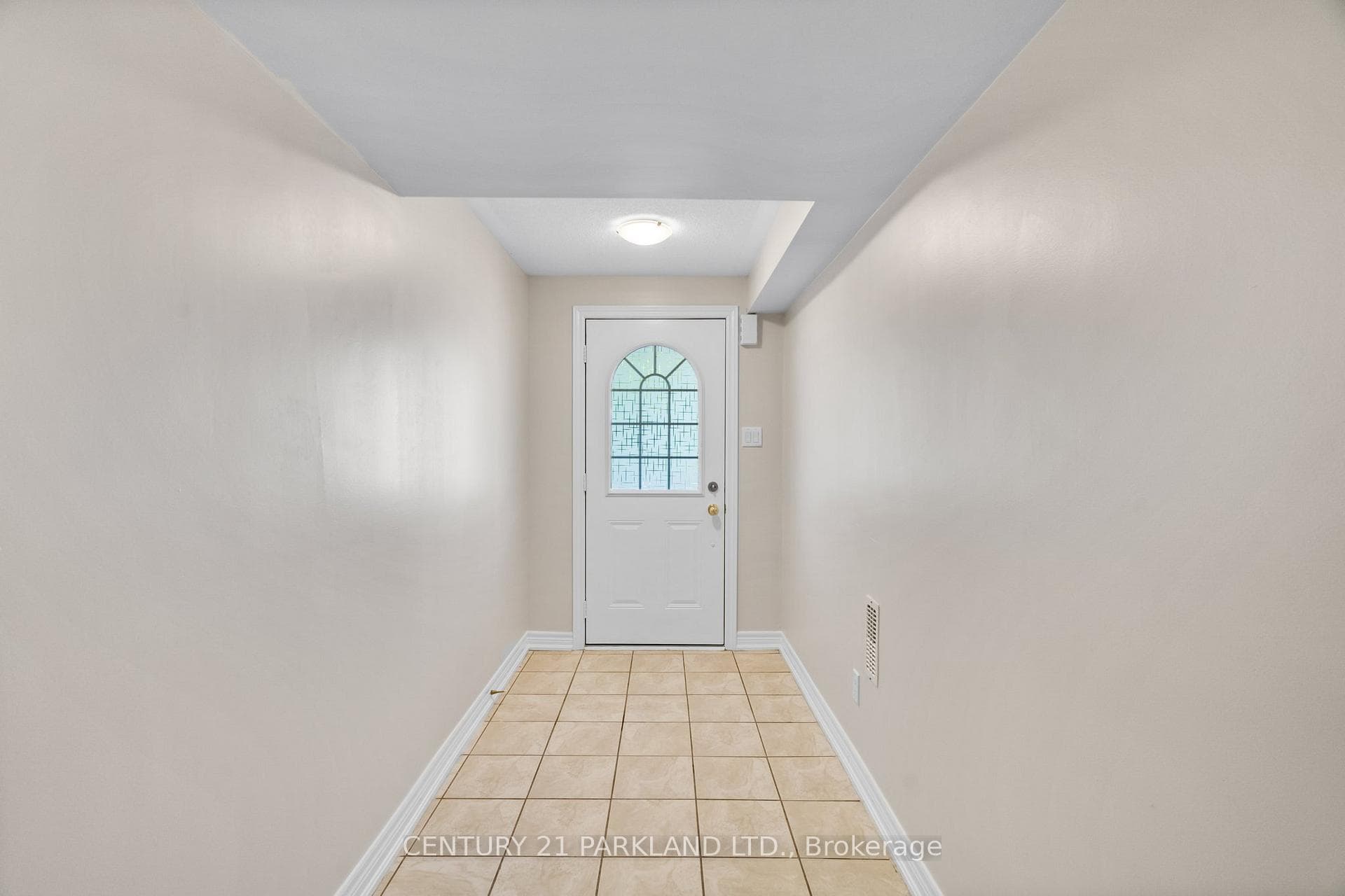 9 Smithy Court photo 5