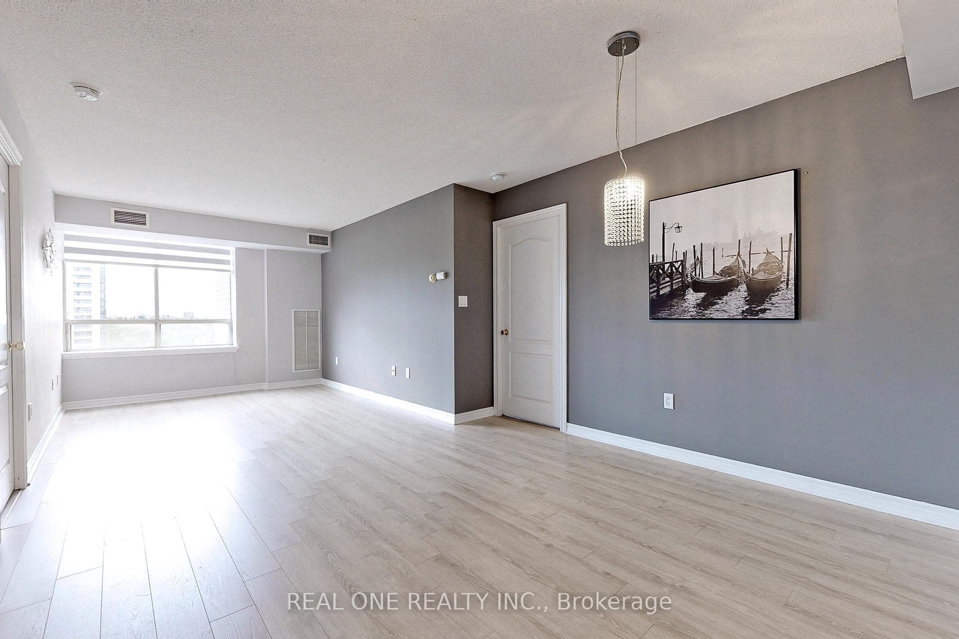 88 Grandview Way Unit 1203 photo 5