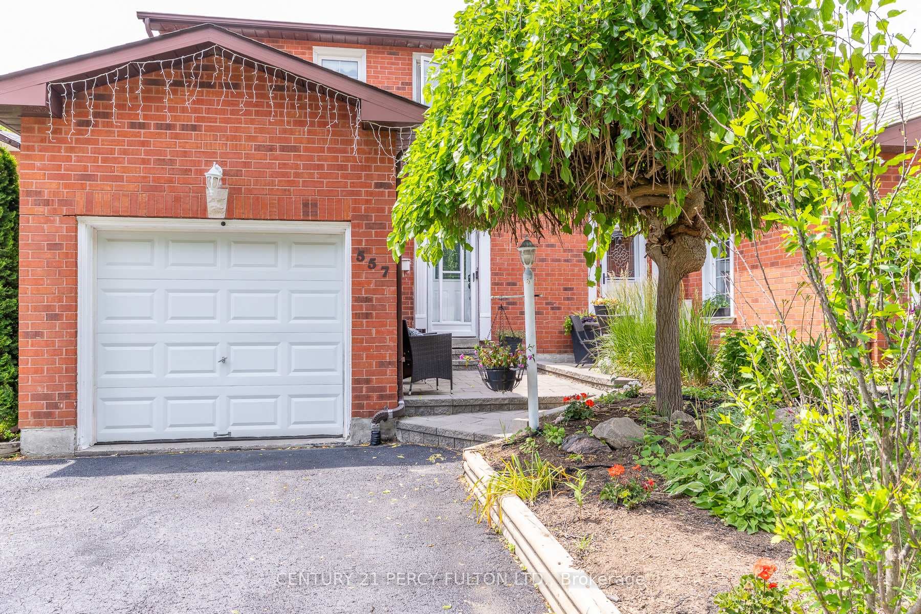 557 Cobblehill Drive photo 3