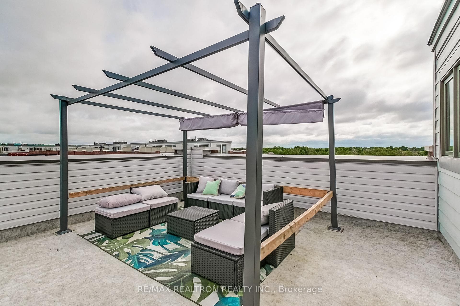 2 Linsmore Place Unit 310 photo 42