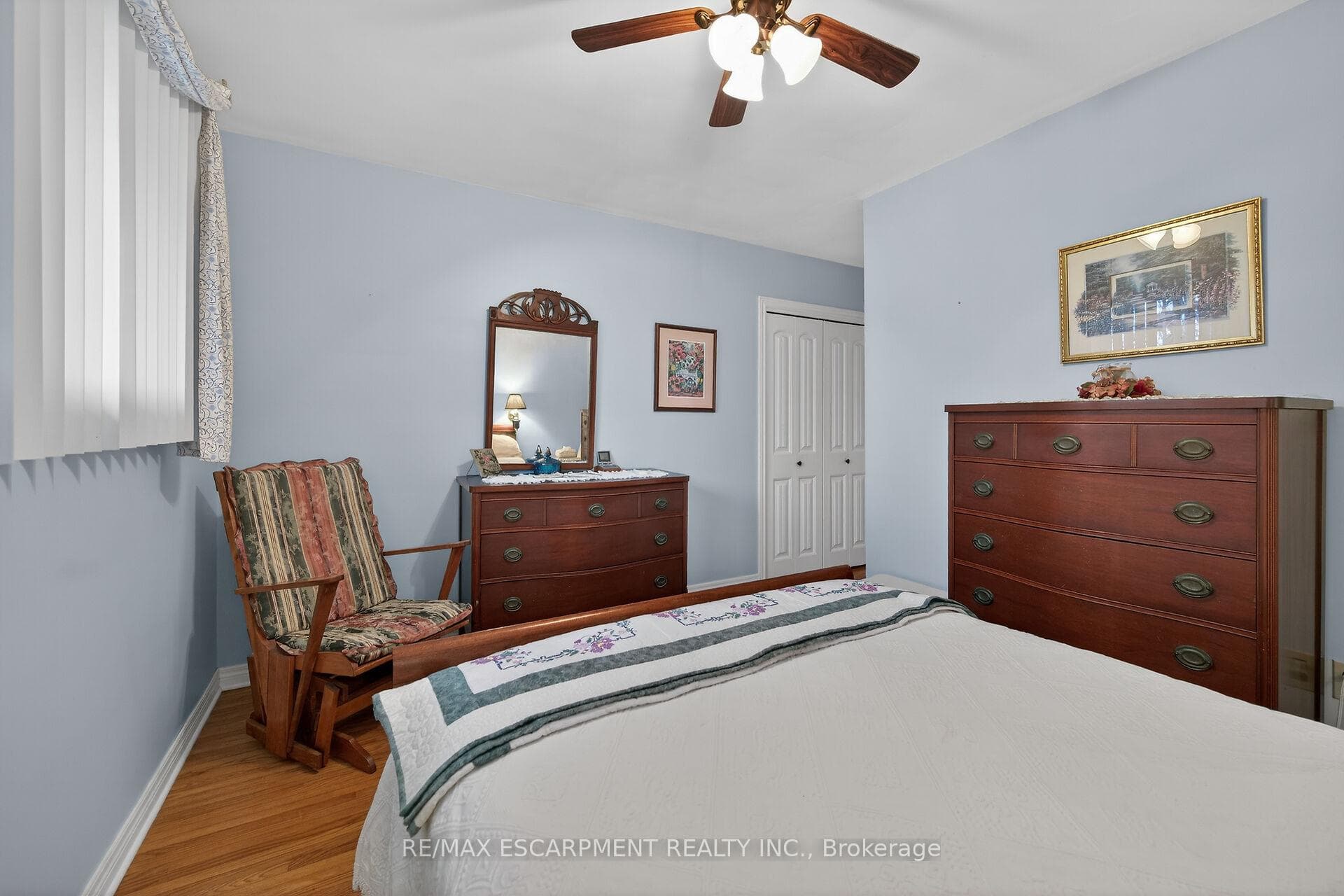 814 CEDAR Street photo 20