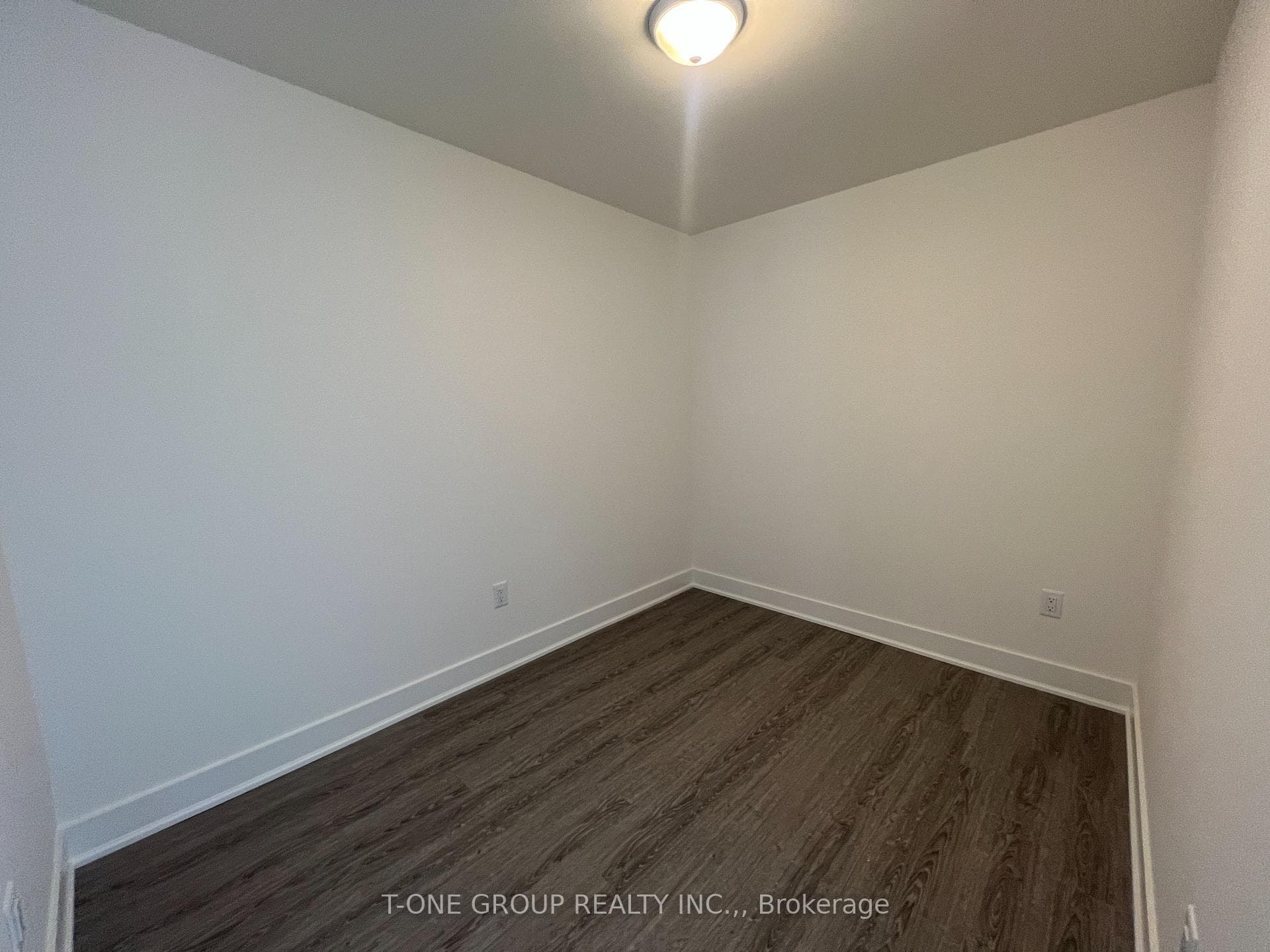185 Deerfield Road Unit 1007 photo 9