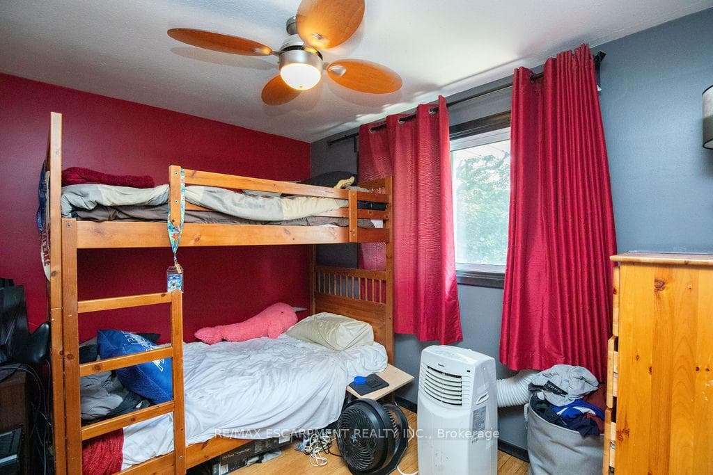 29 Millwood Place photo 28