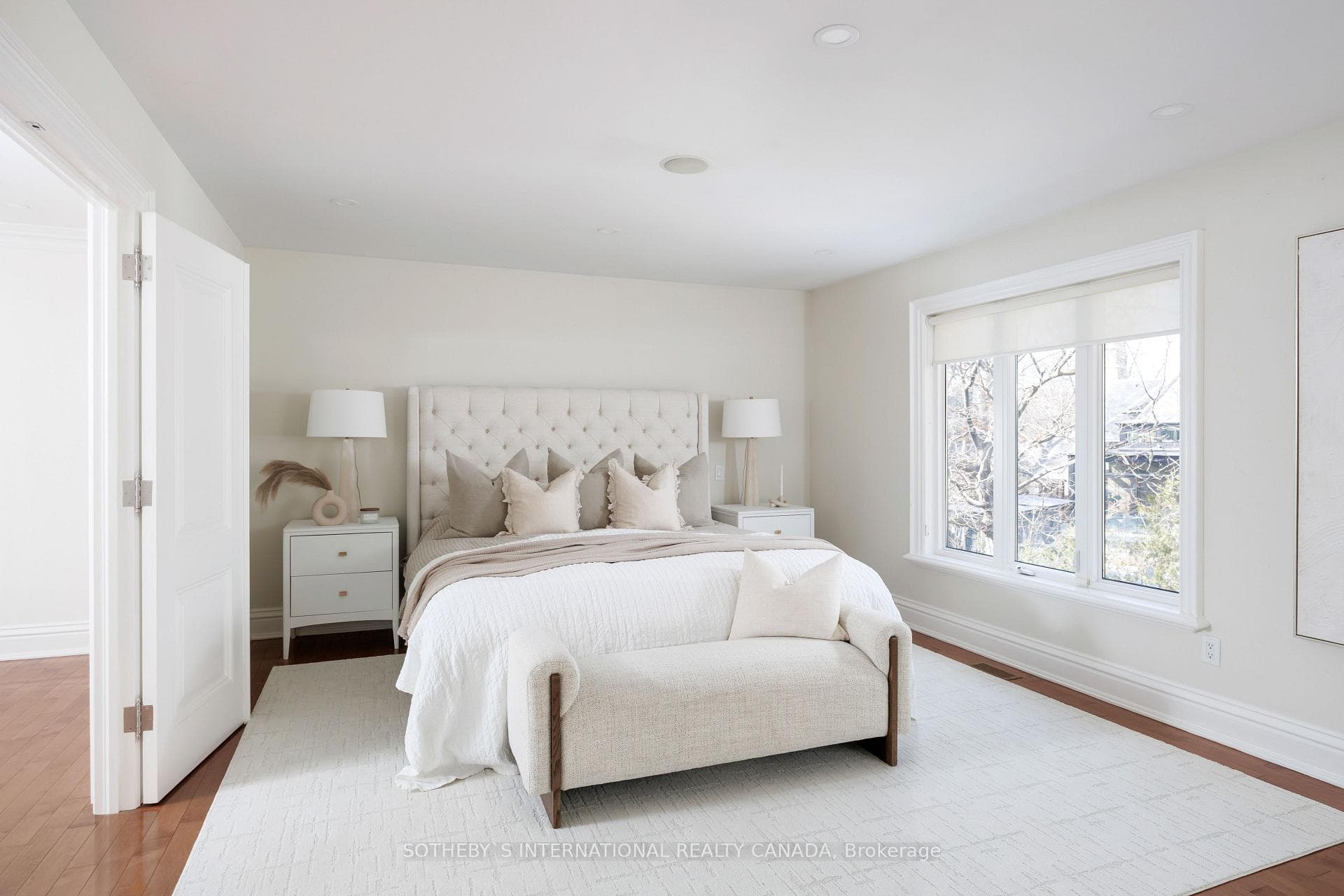 48 Hartfield Road photo 20