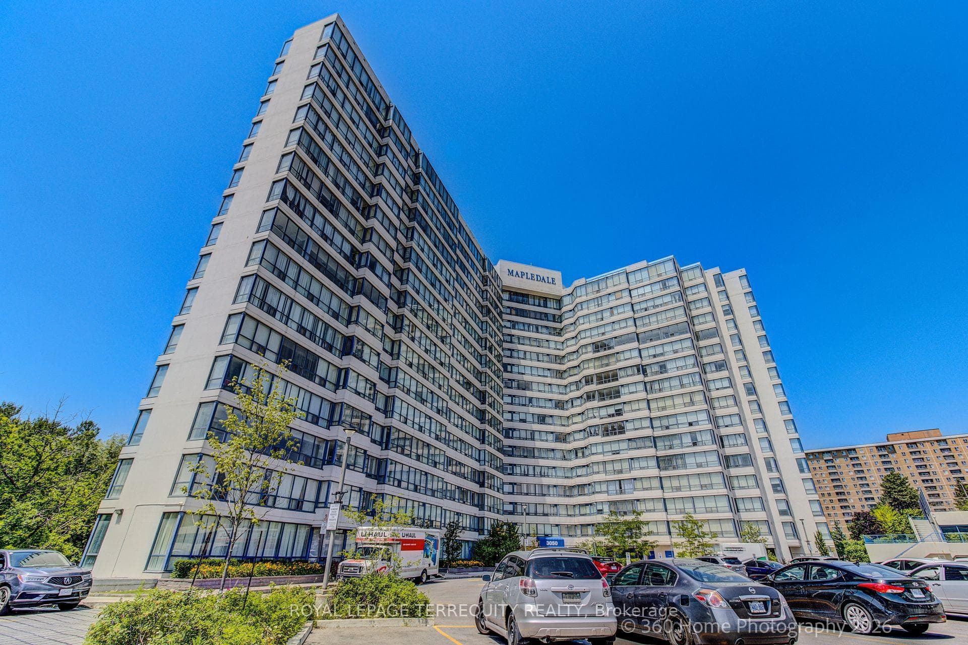 3050 Ellesmere Road Unit 1221 photo 2