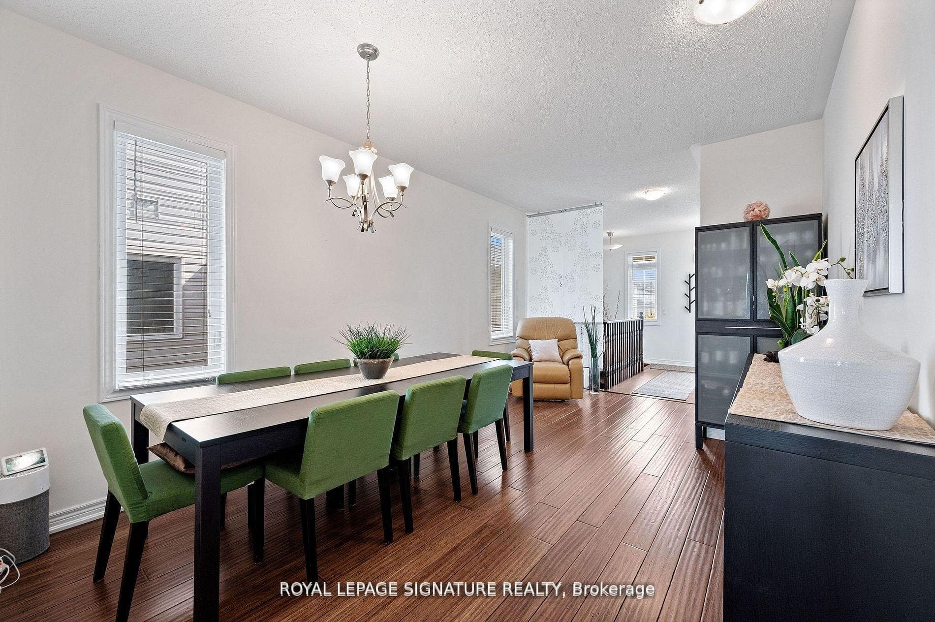 436 Galbraith Street photo 9