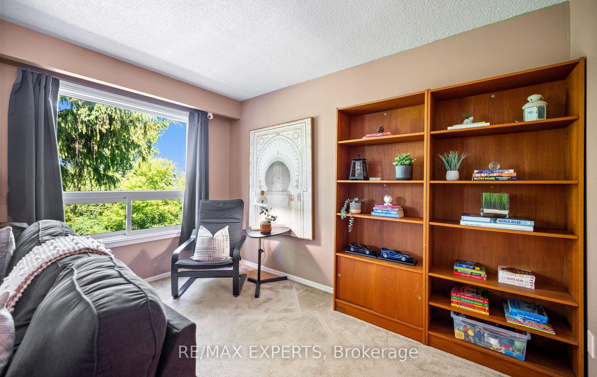 161 Moregate Crescent Unit 15 photo 9