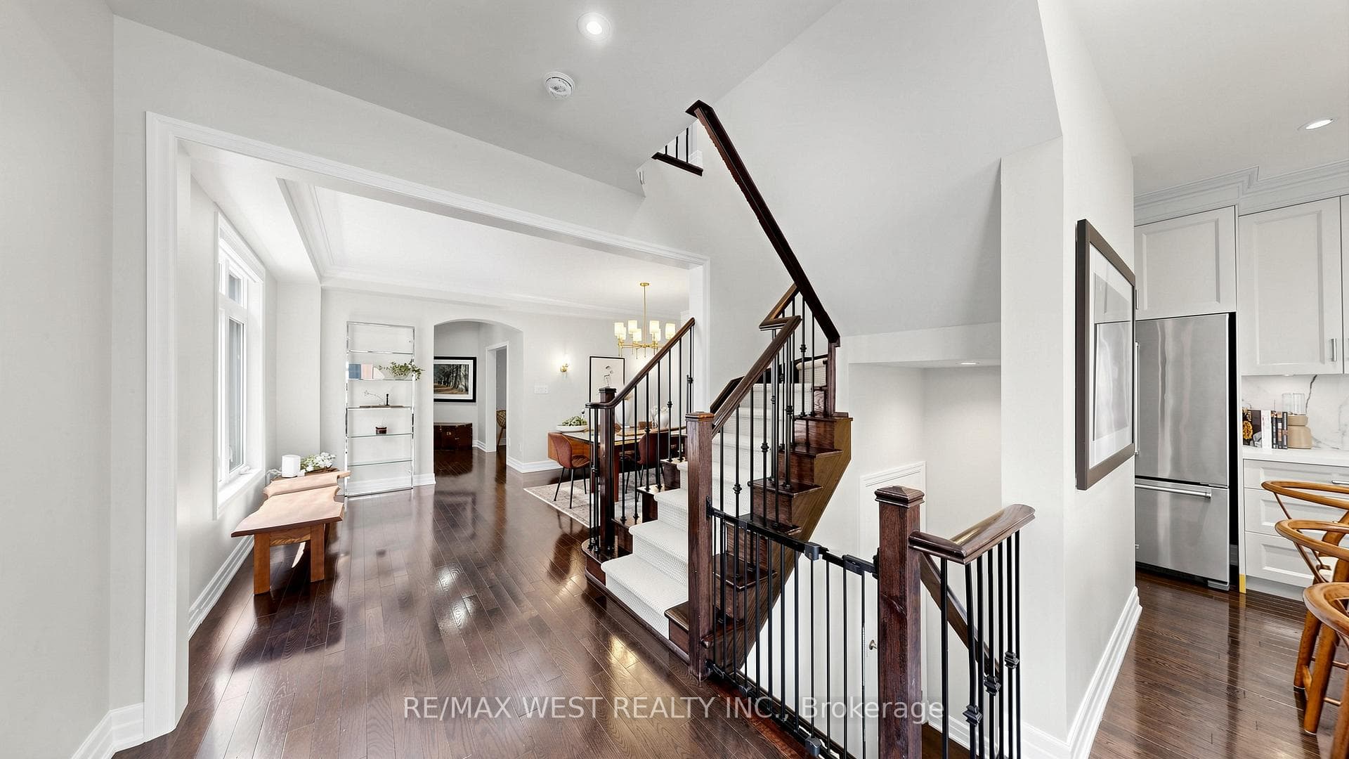 57 Alex Campbell Crescent photo 6