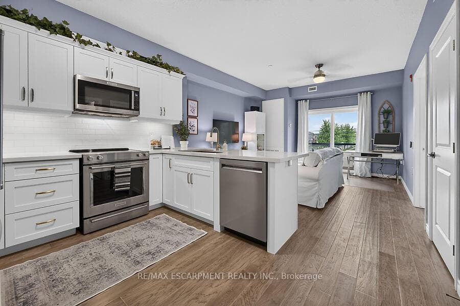2605 Binbrook Road Unit 208 photo 7