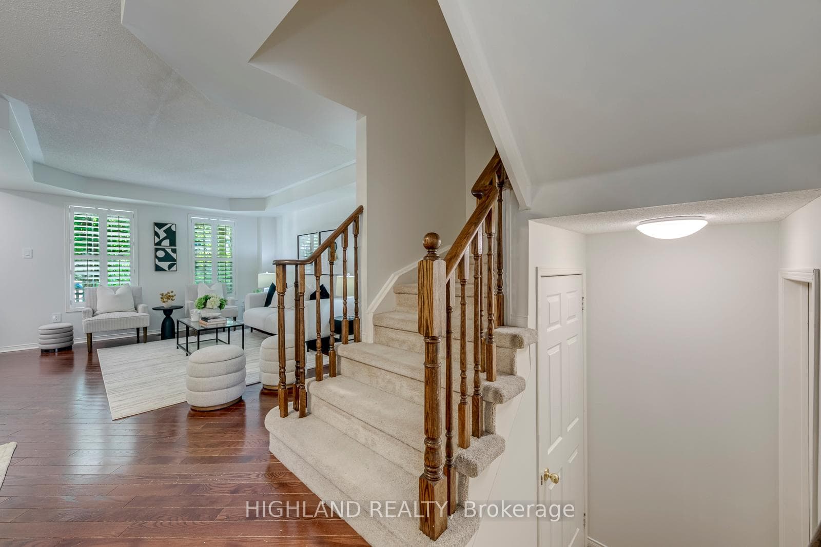 108 Roxton Road photo 27