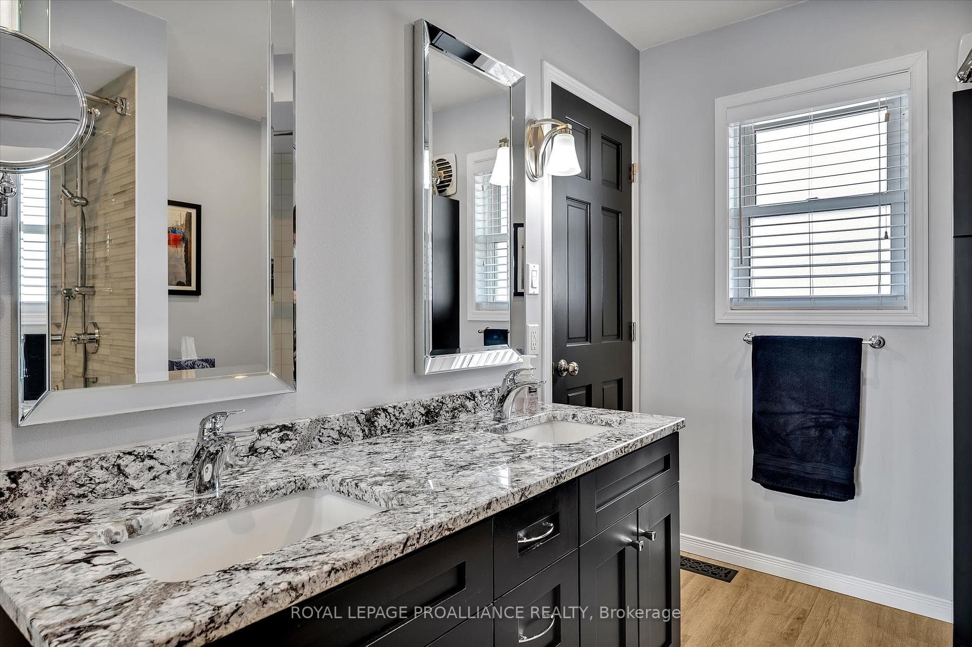 110 Greenwood Road photo 20