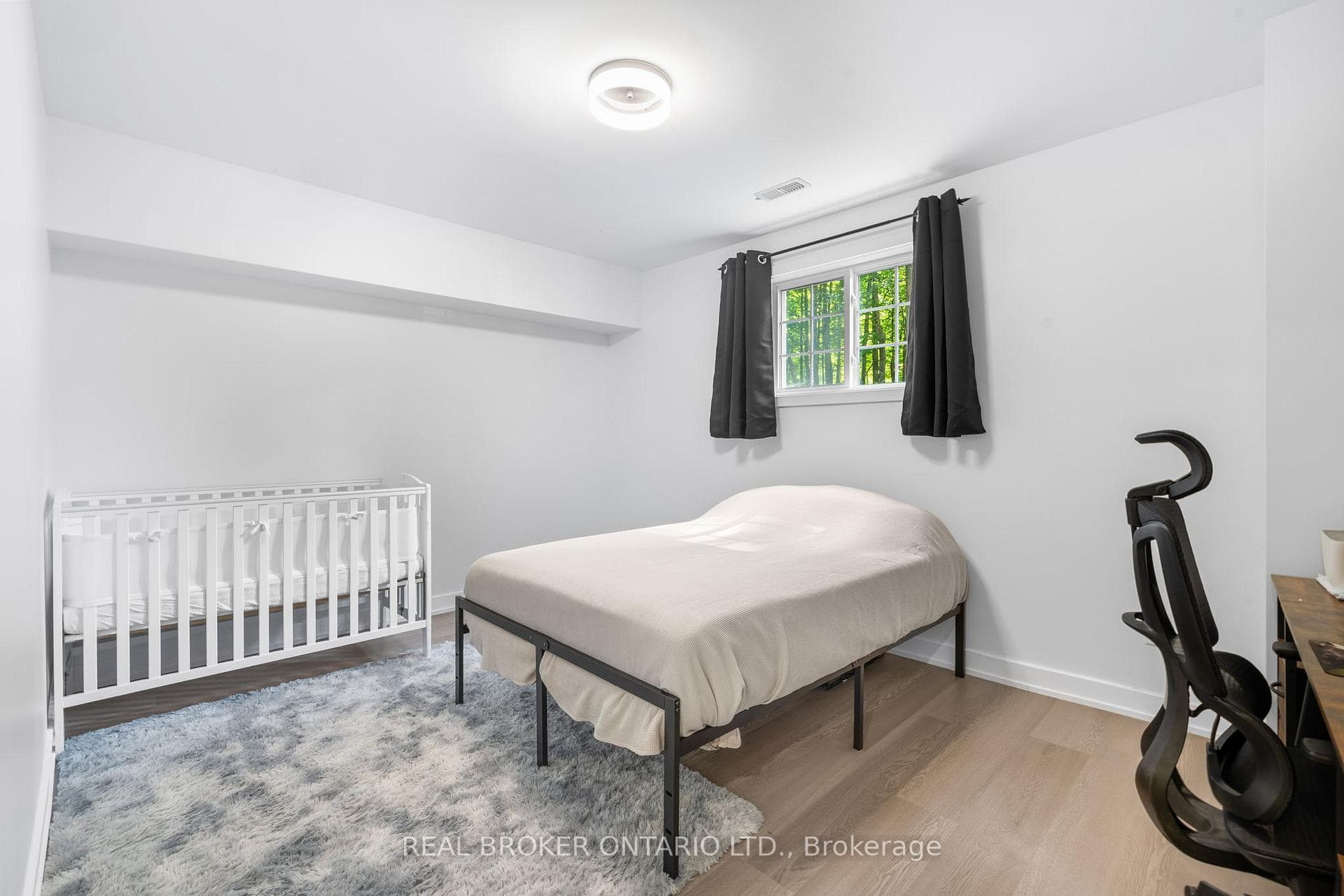804 Darling Road photo 33