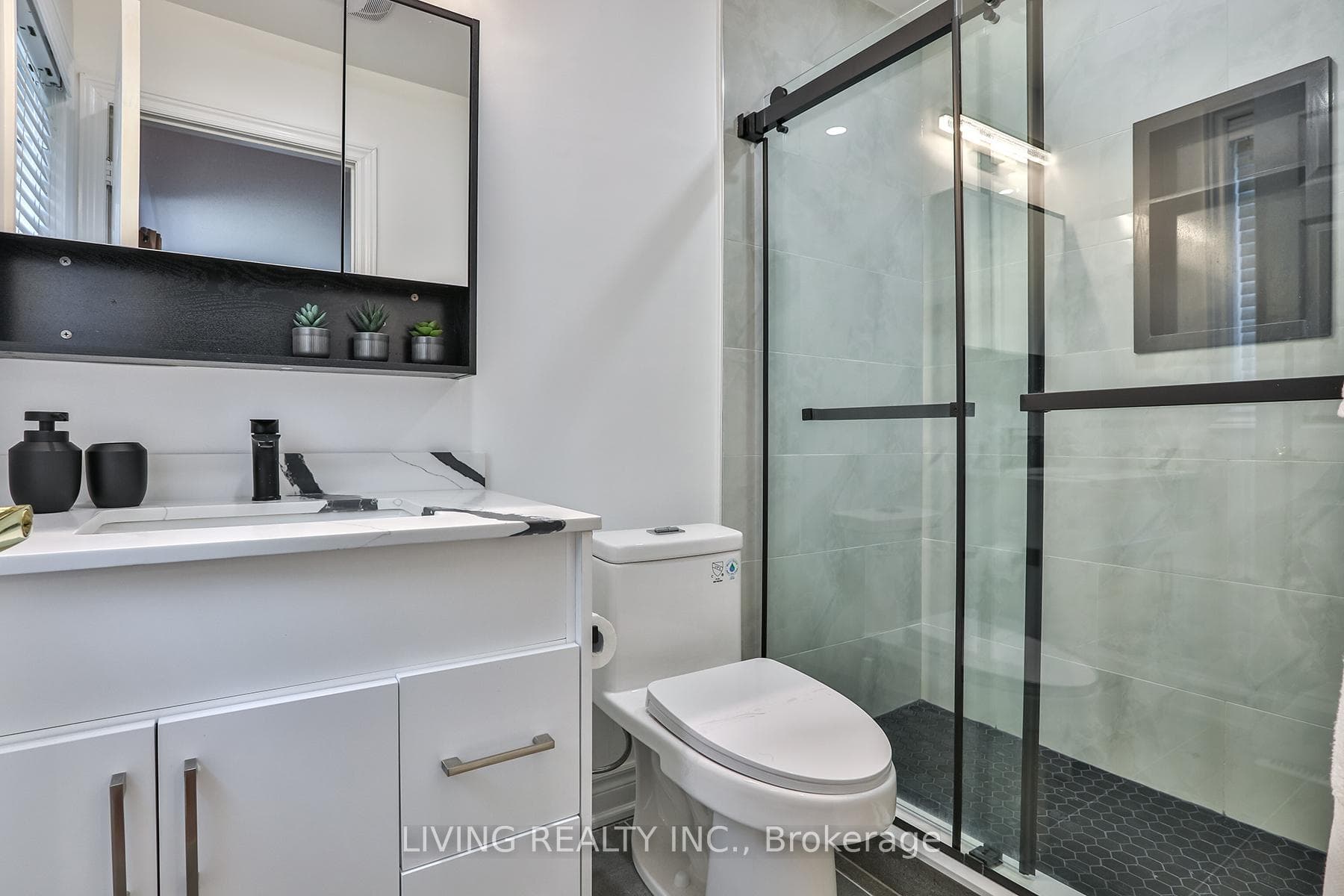 104 Limeridge Street photo 24