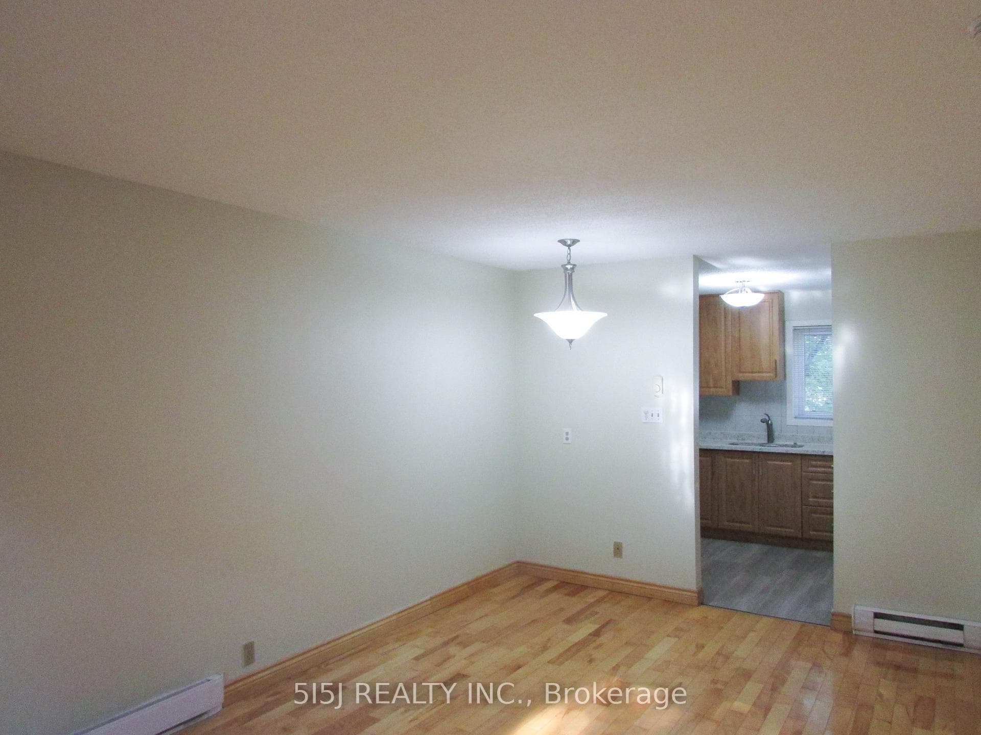 252 Milan Street photo 15