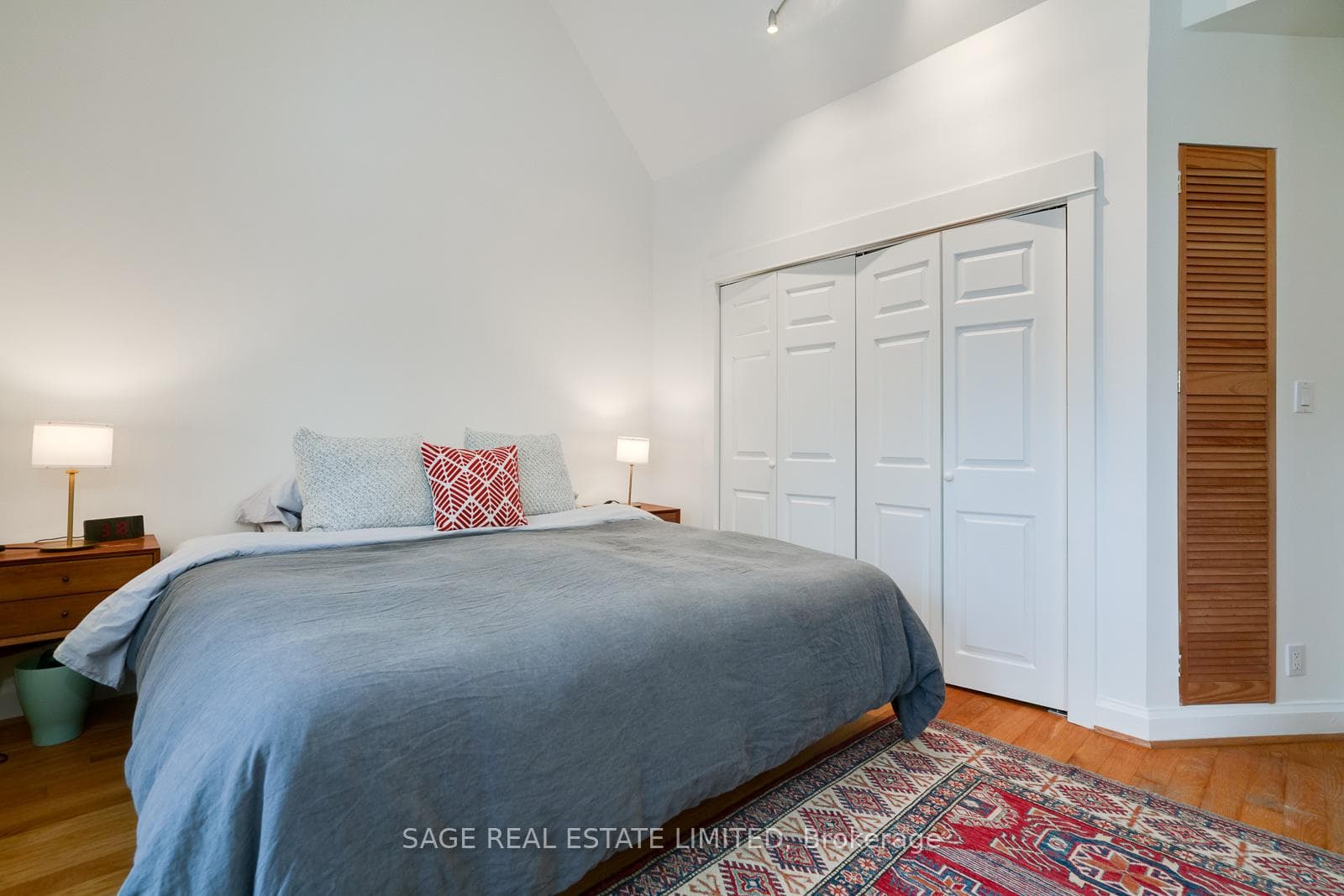19 Frizzell Avenue photo 16