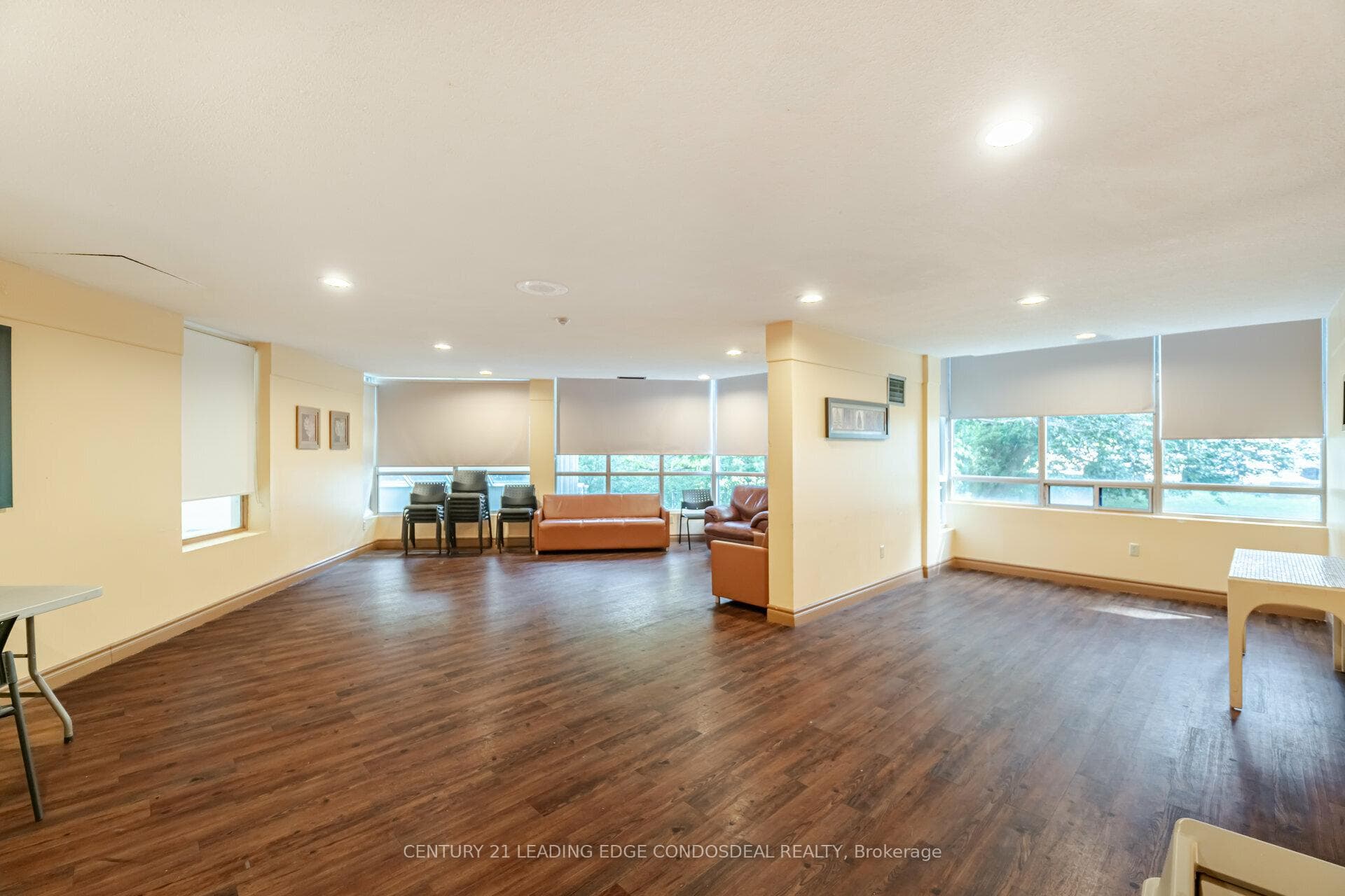 3050 Ellesmere Road Unit 208 photo 27
