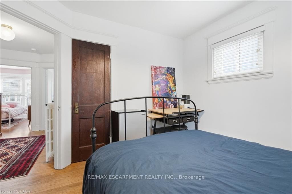 37 Connaught Avenue photo 25