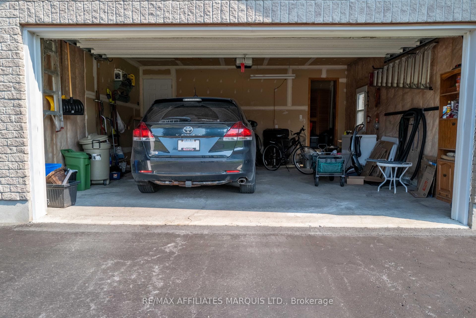 Double garage