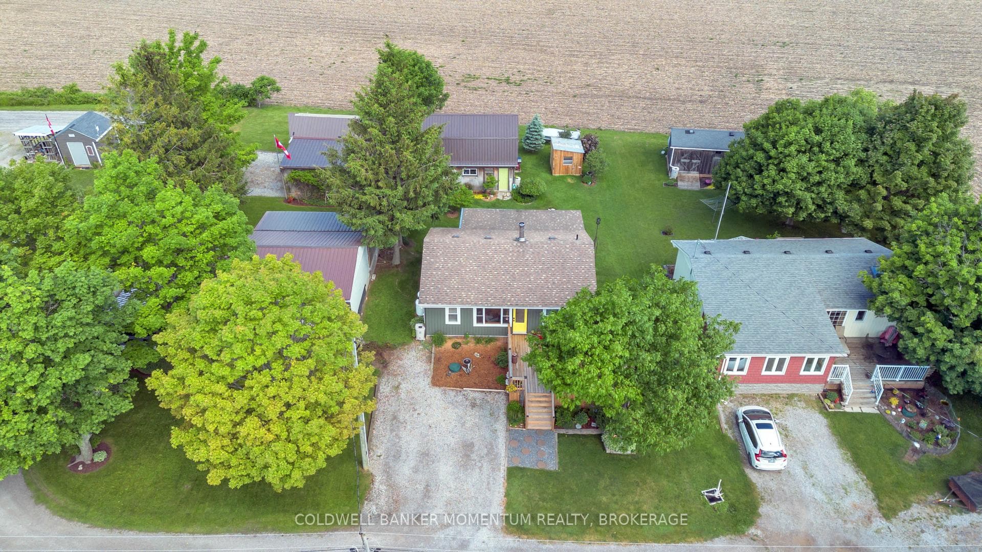 11 Cove Lane photo 39