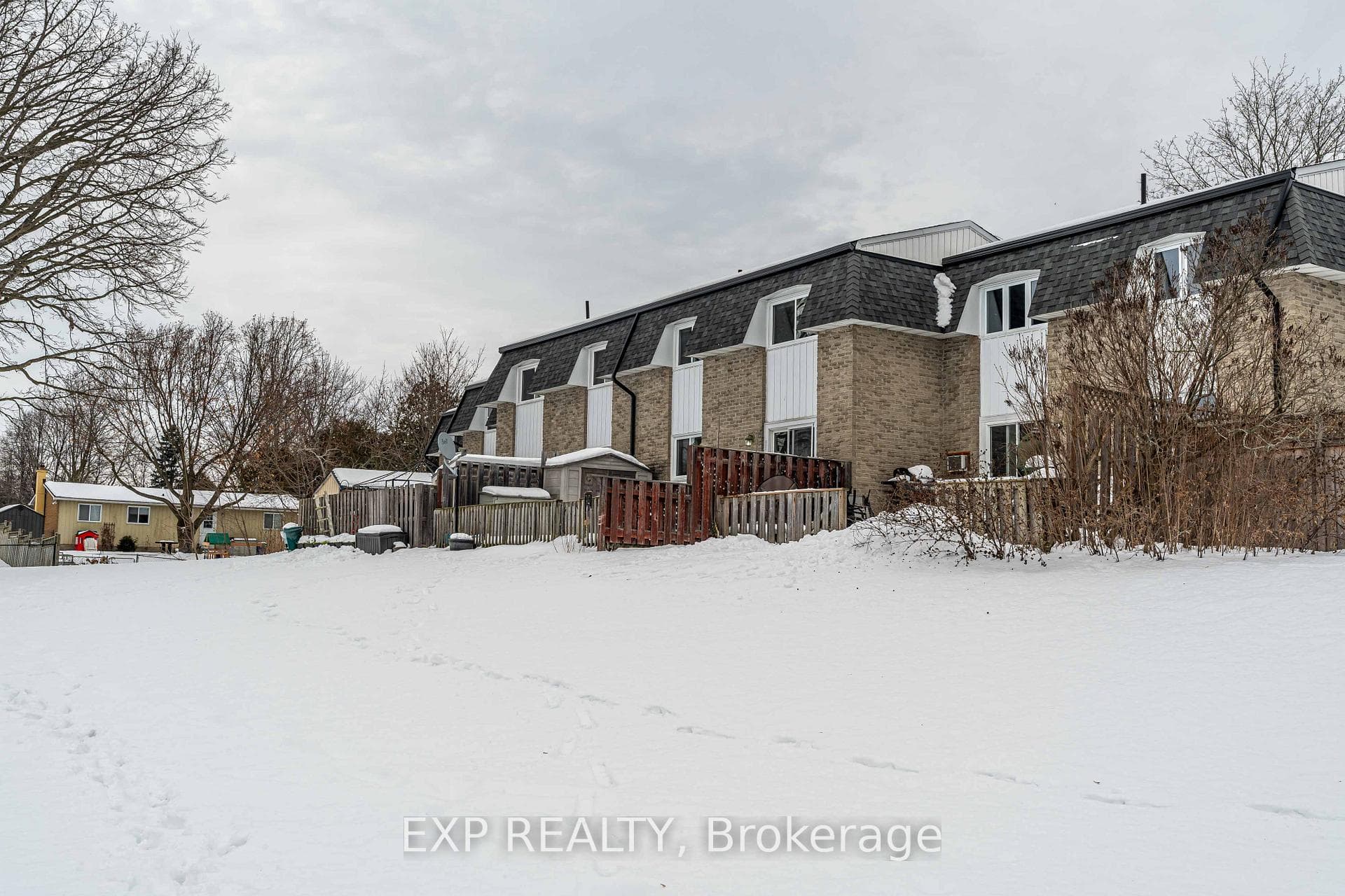 68 King Street Unit 11 photo 34