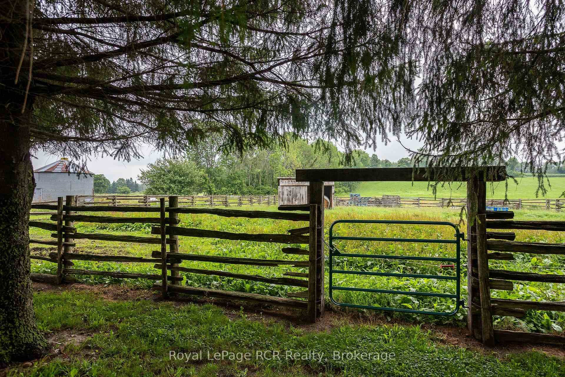 392817 Southgate Sideroad 39 N/A photo 41