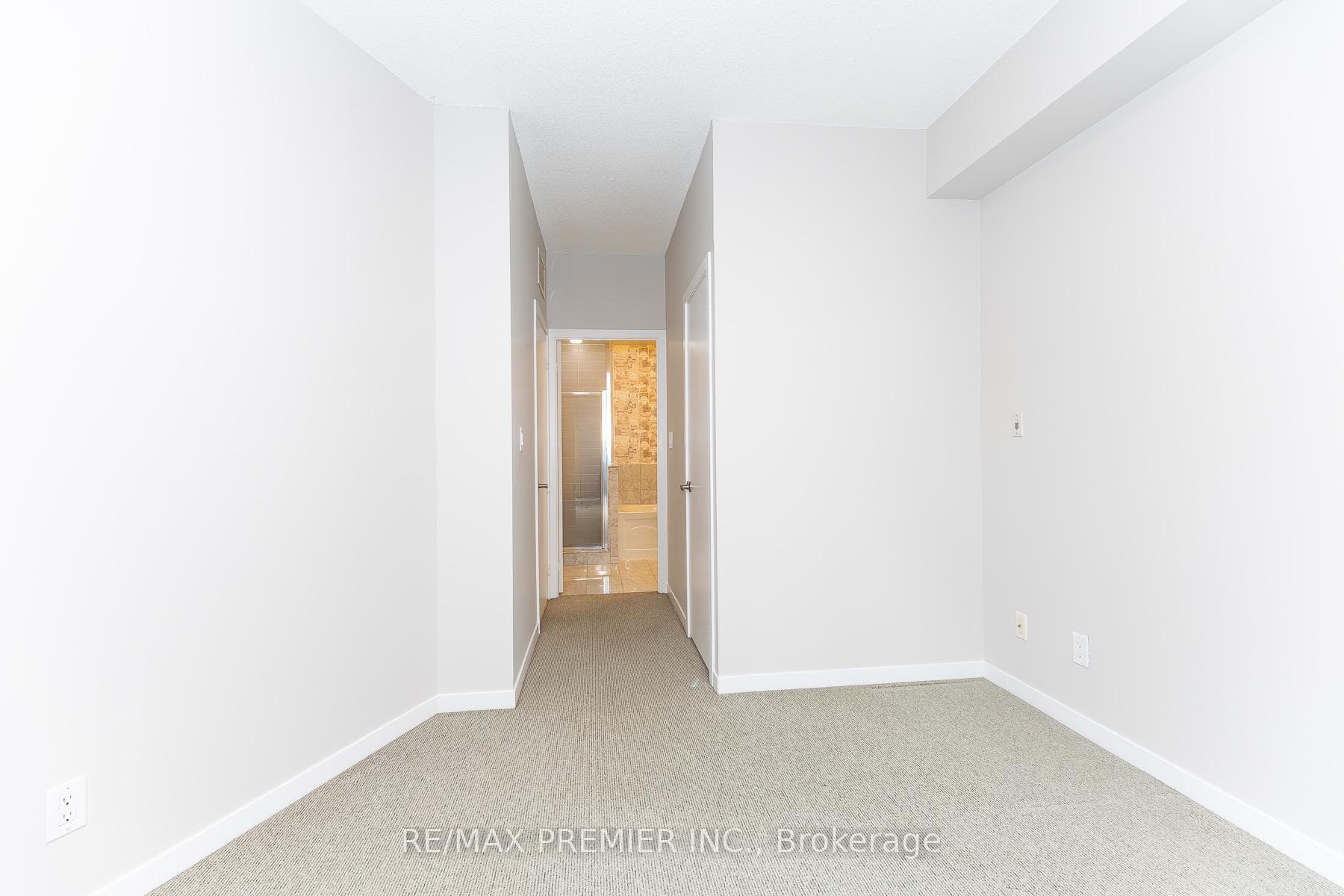65 Bremner Boulevard Unit 1308 photo 35