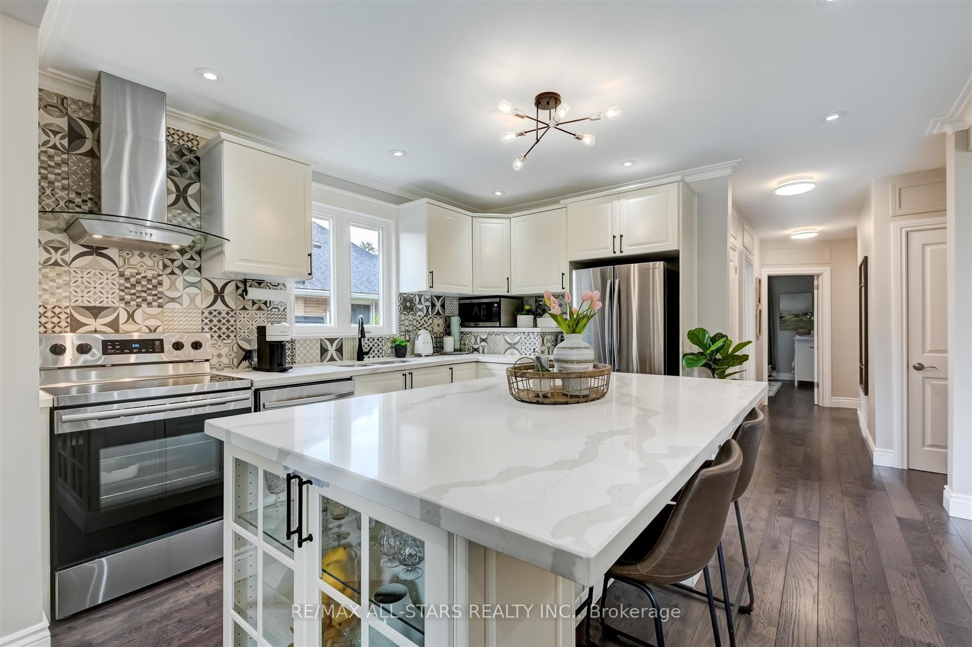 23 Duncairn Drive photo 11