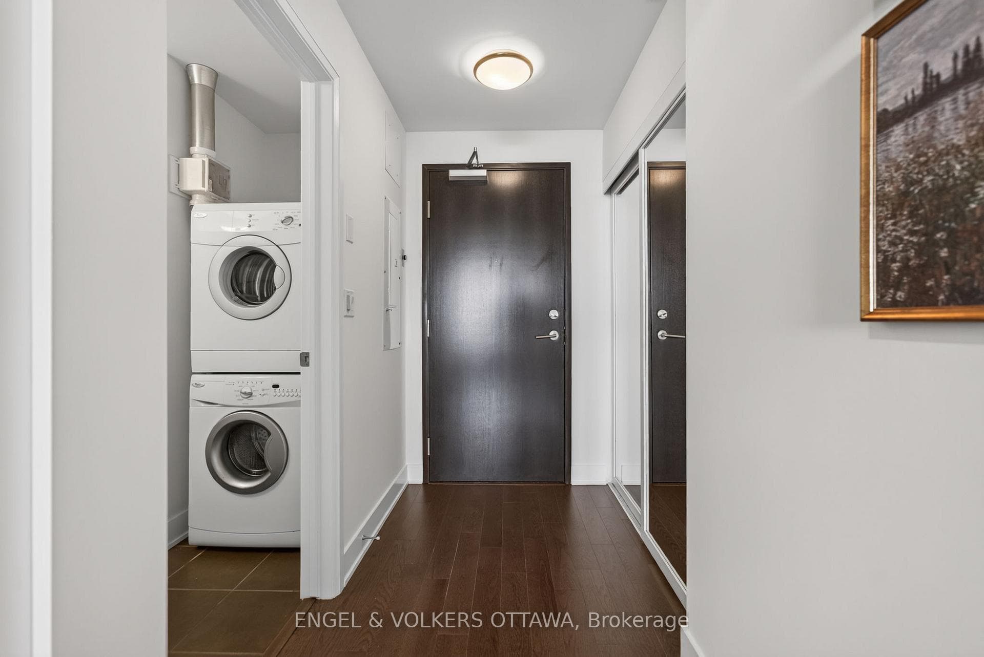 1035 Bank Street Unit 1501 photo 2