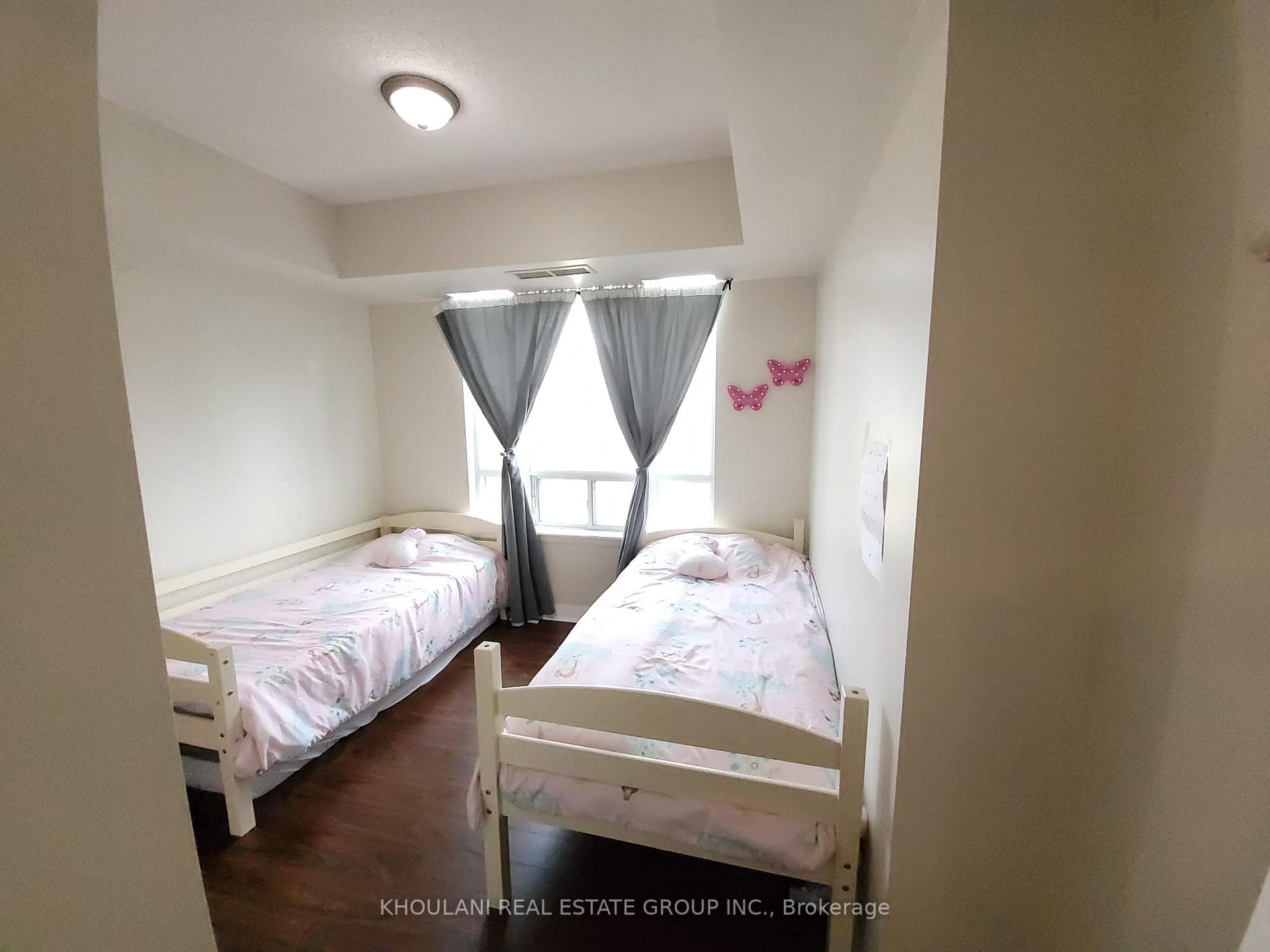 70 Absolute Avenue Unit 2106 photo 23