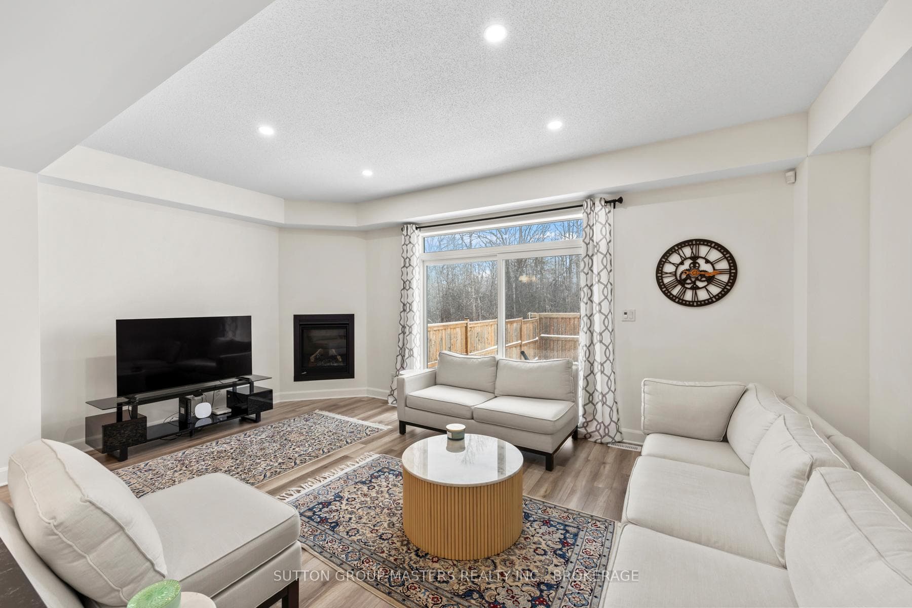 1600 Tenley Drive photo 17