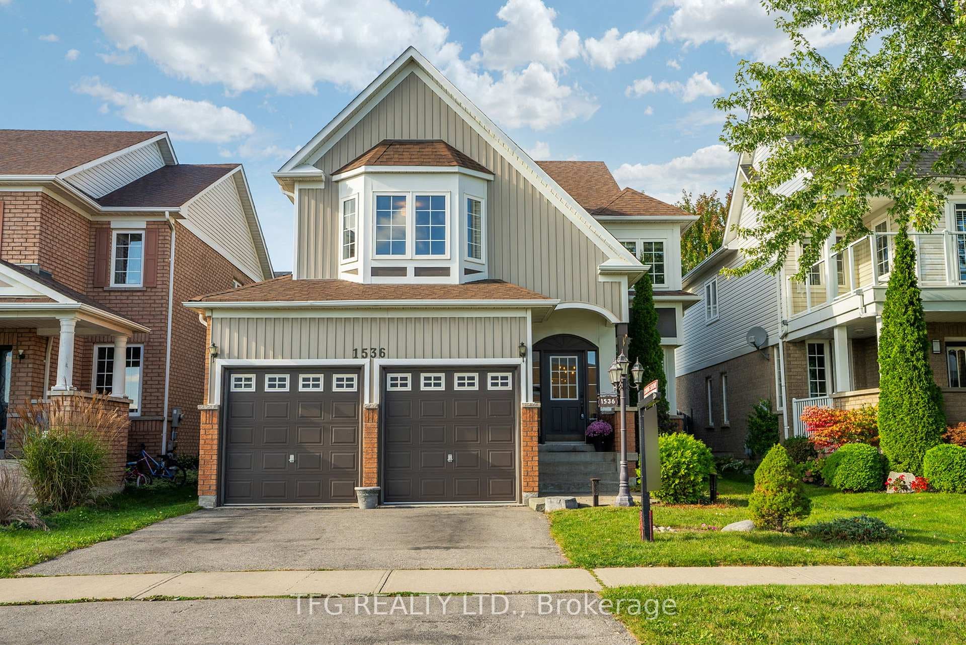 1536 Coldstream Drive photo 2