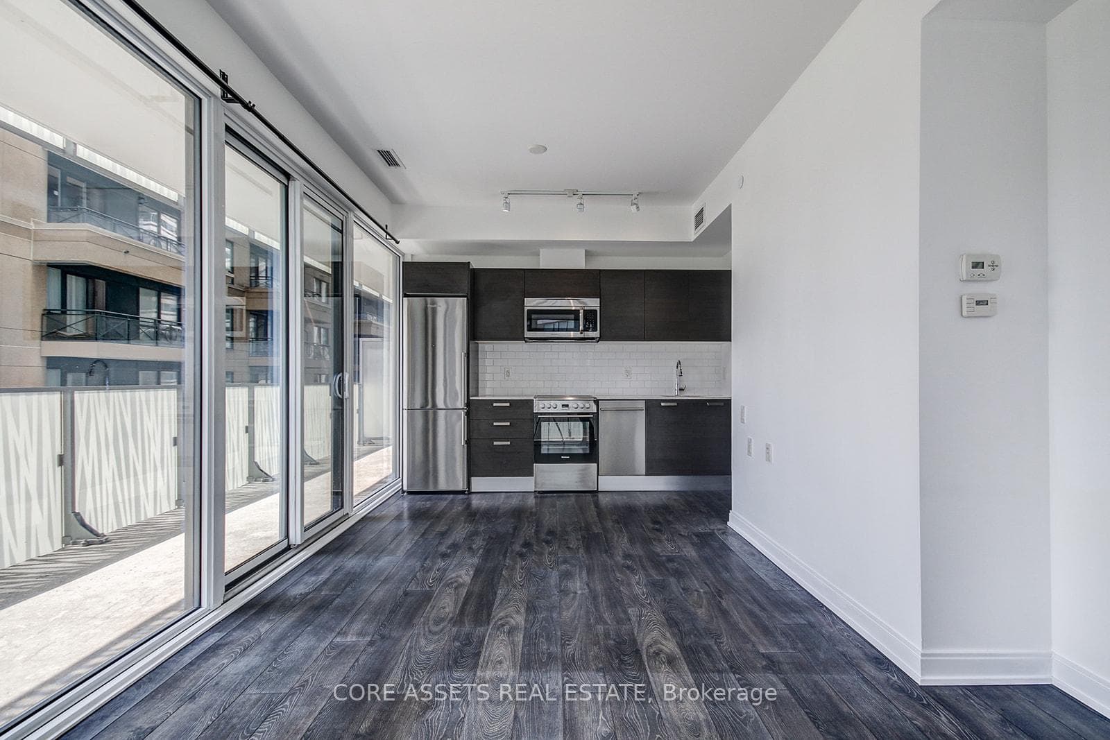 42 Charles Street Unit 604 photo 17