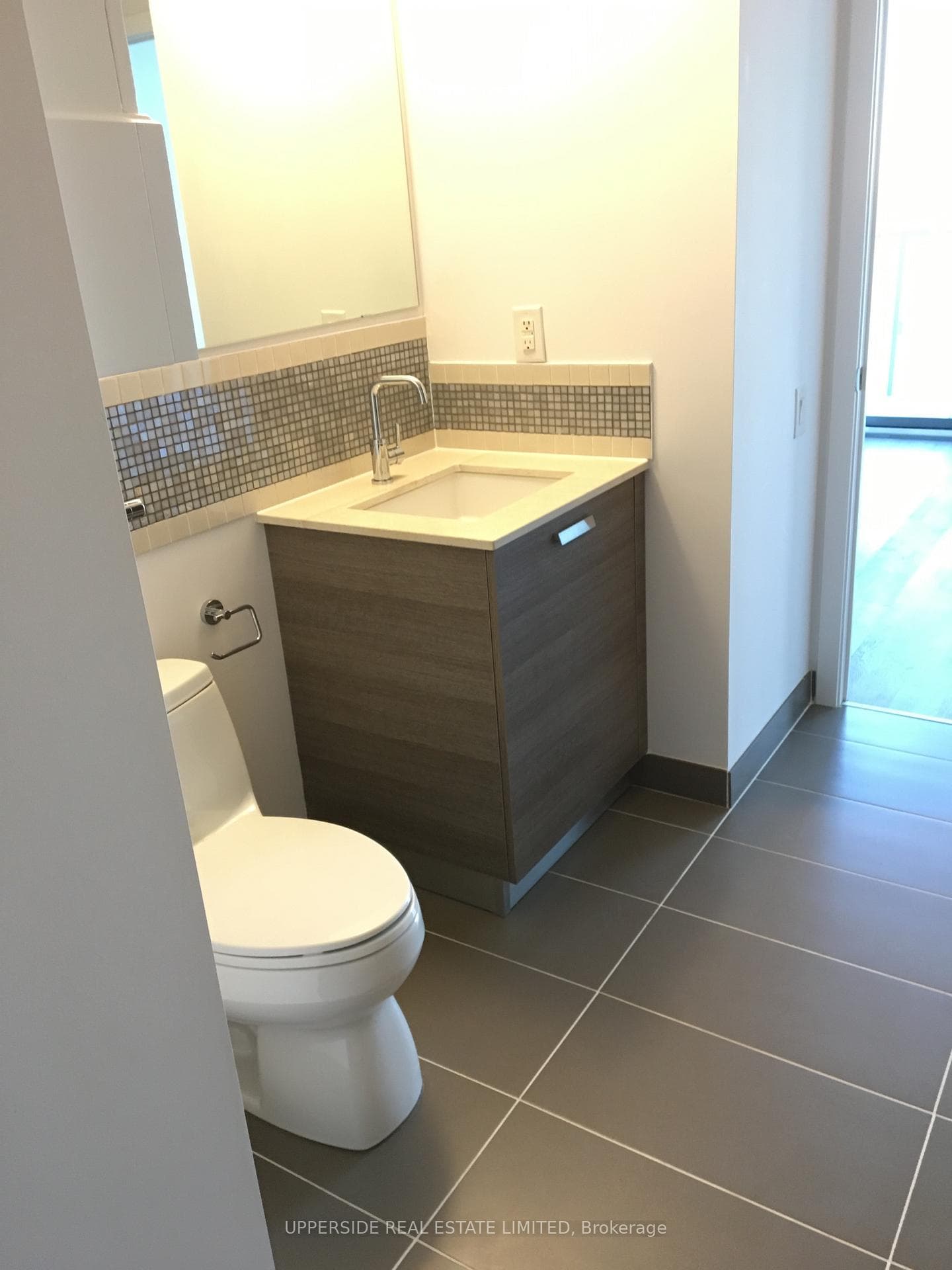 1815 Yonge Street Unit 709 photo 5