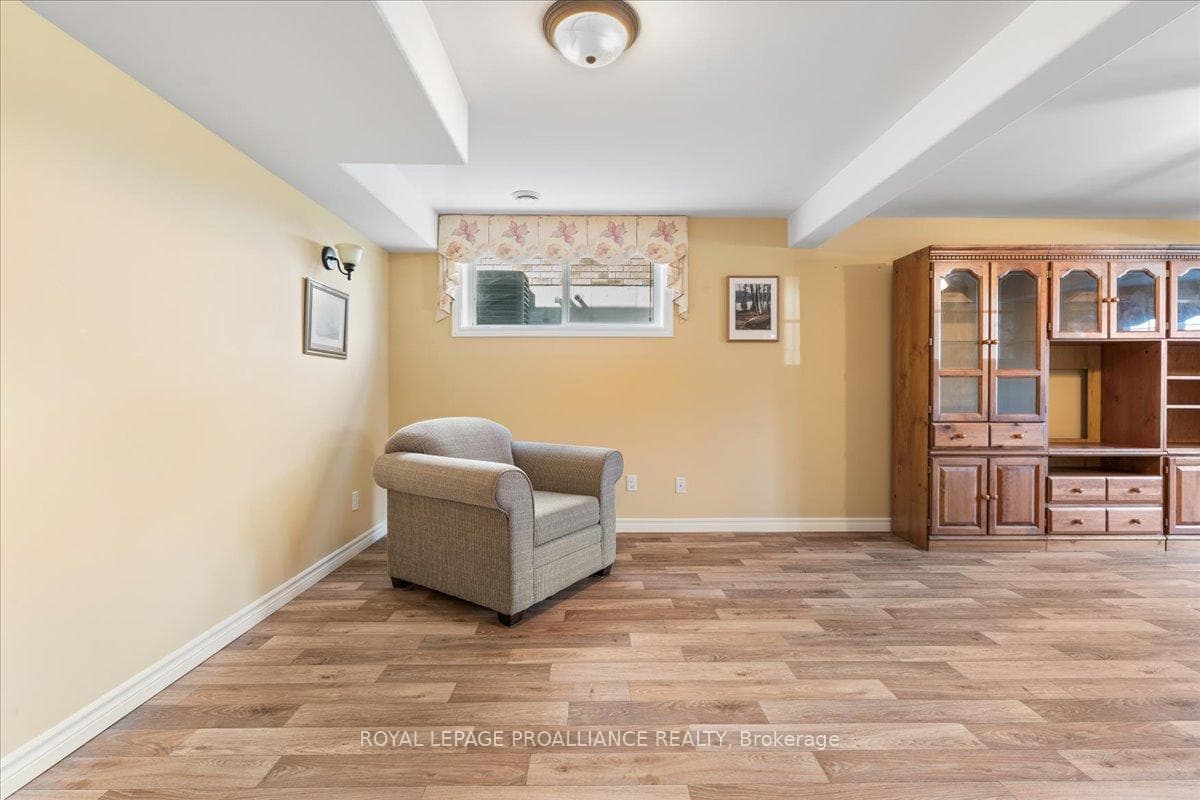 5 Barnett Street photo 23