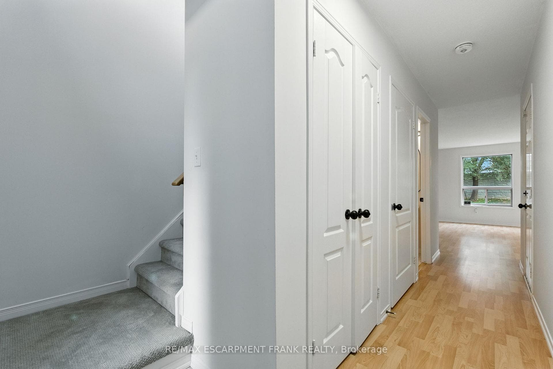 39 Foxborough Drive photo 6