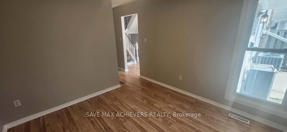 590 Millbank Drive Unit 10 photo 19