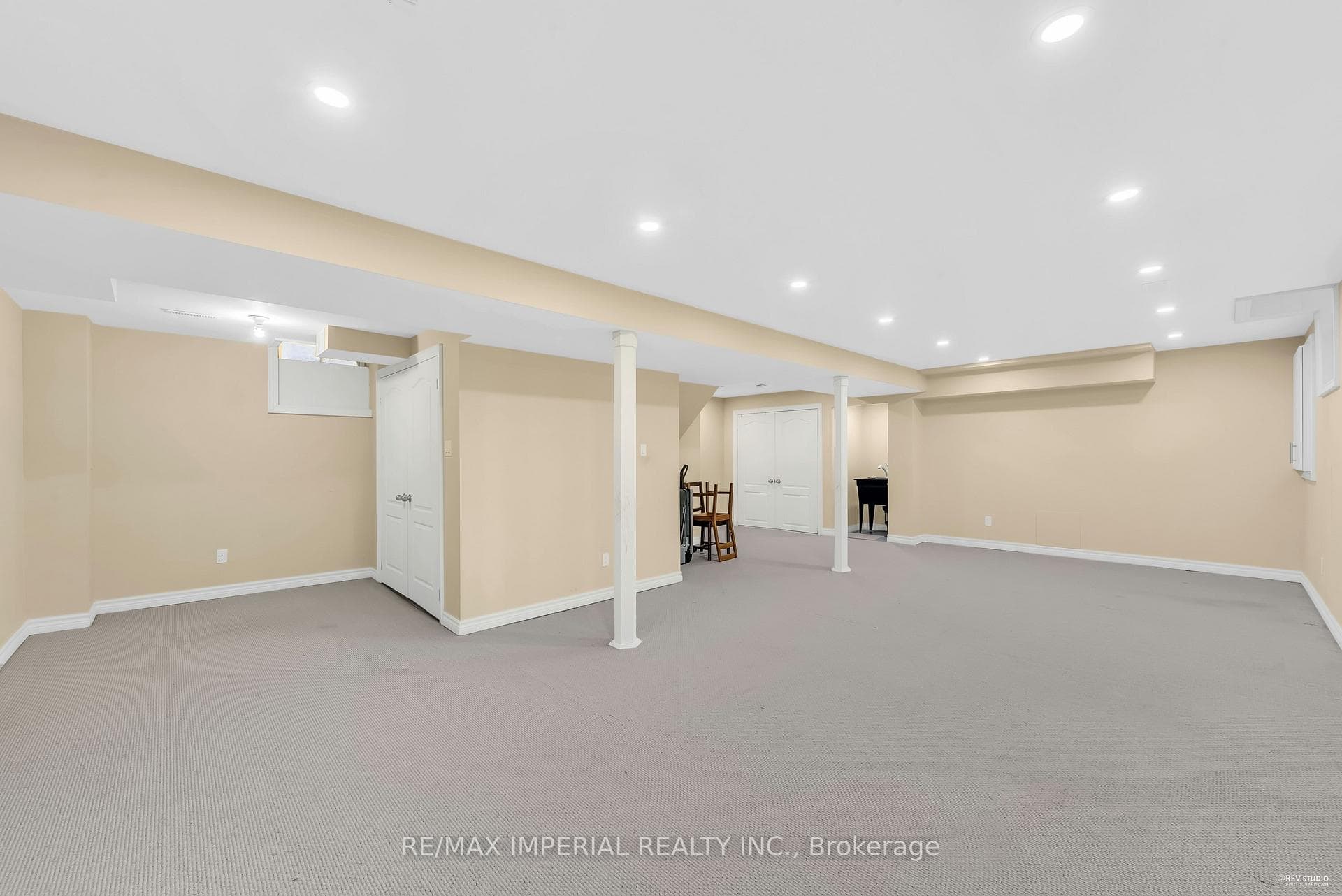 1179 Barleymow Street photo 37