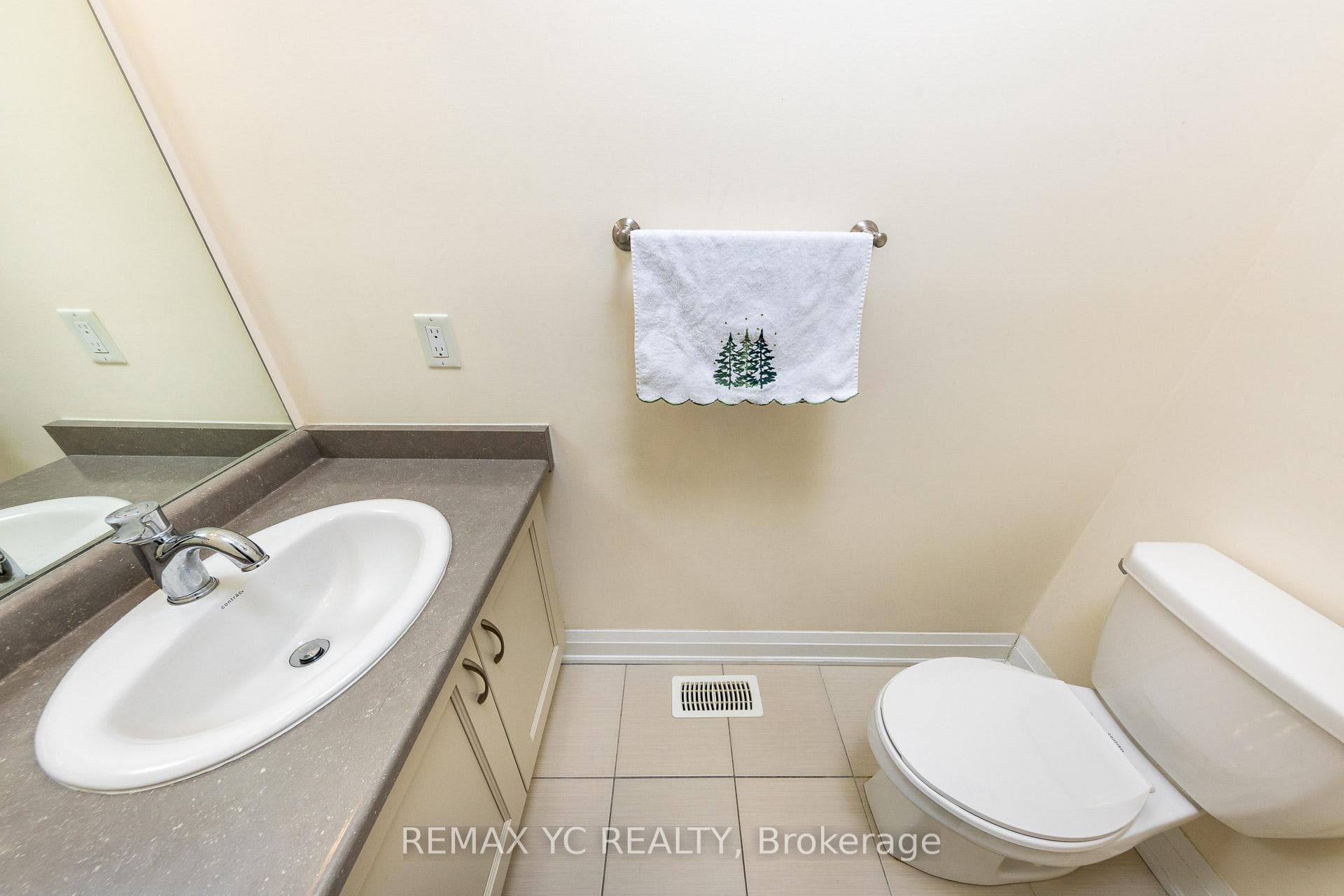33 Duncombe Lane photo 20