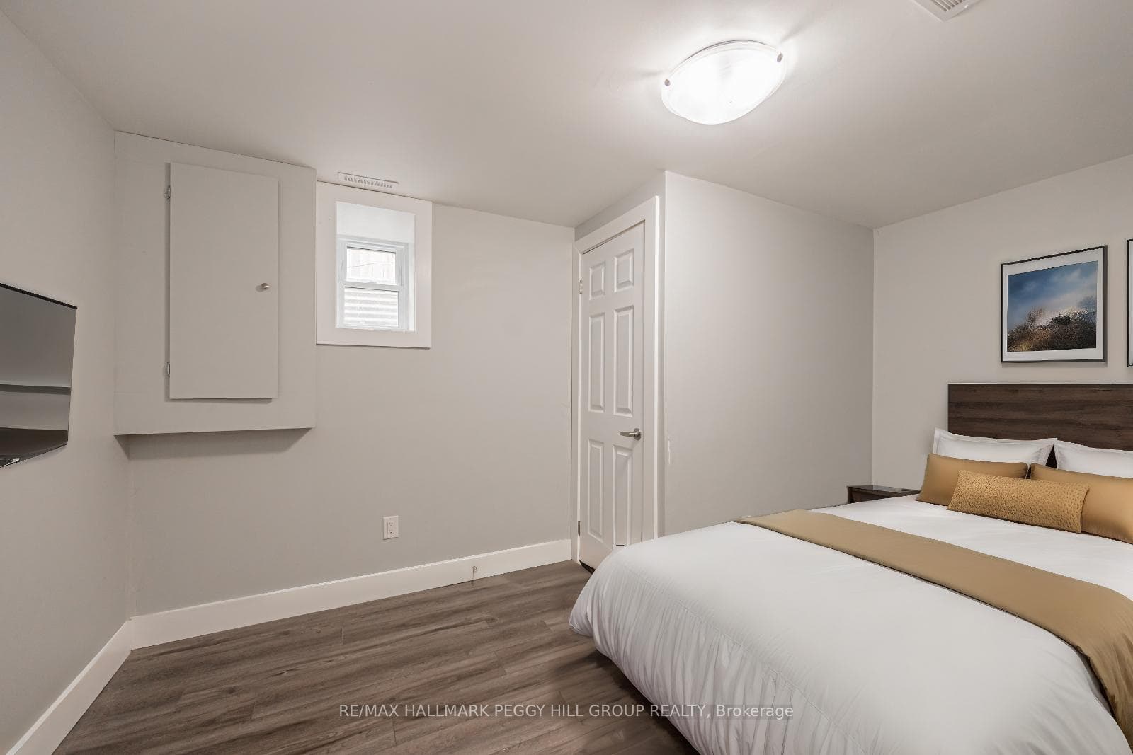 18 Bronte Crescent photo 13