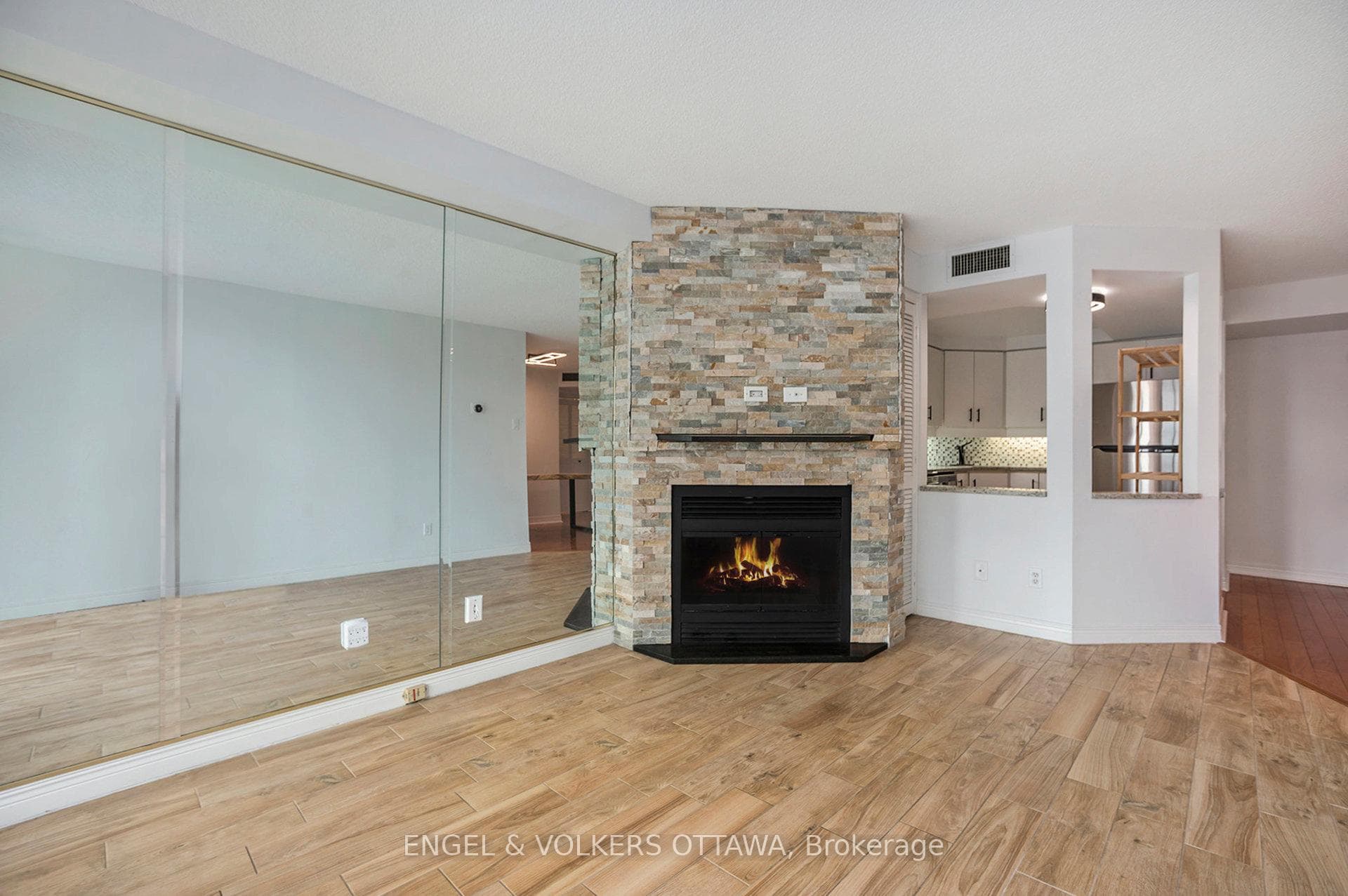 550 Cambridge Street Unit 507 photo 9