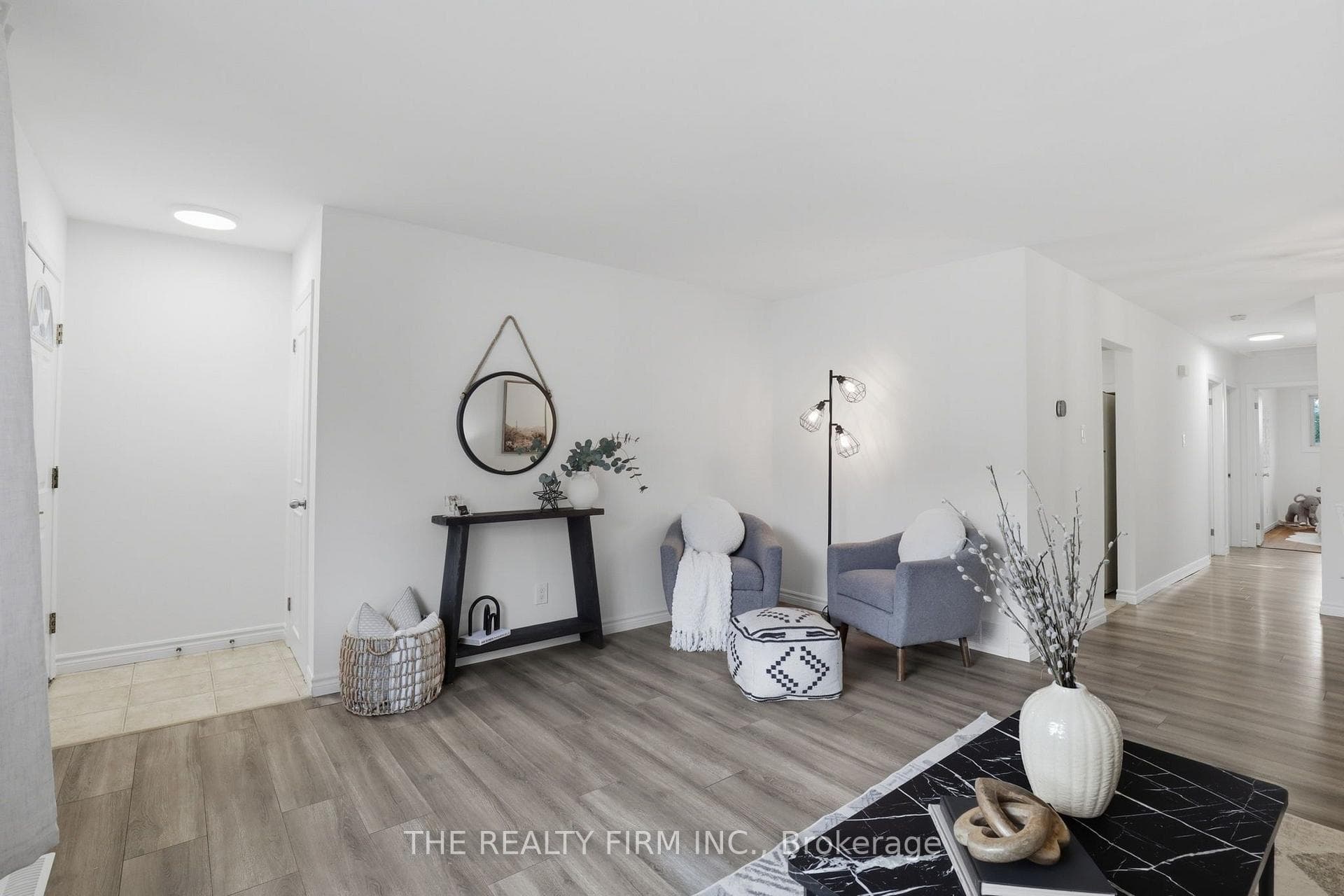 2 Noel Avenue photo 6
