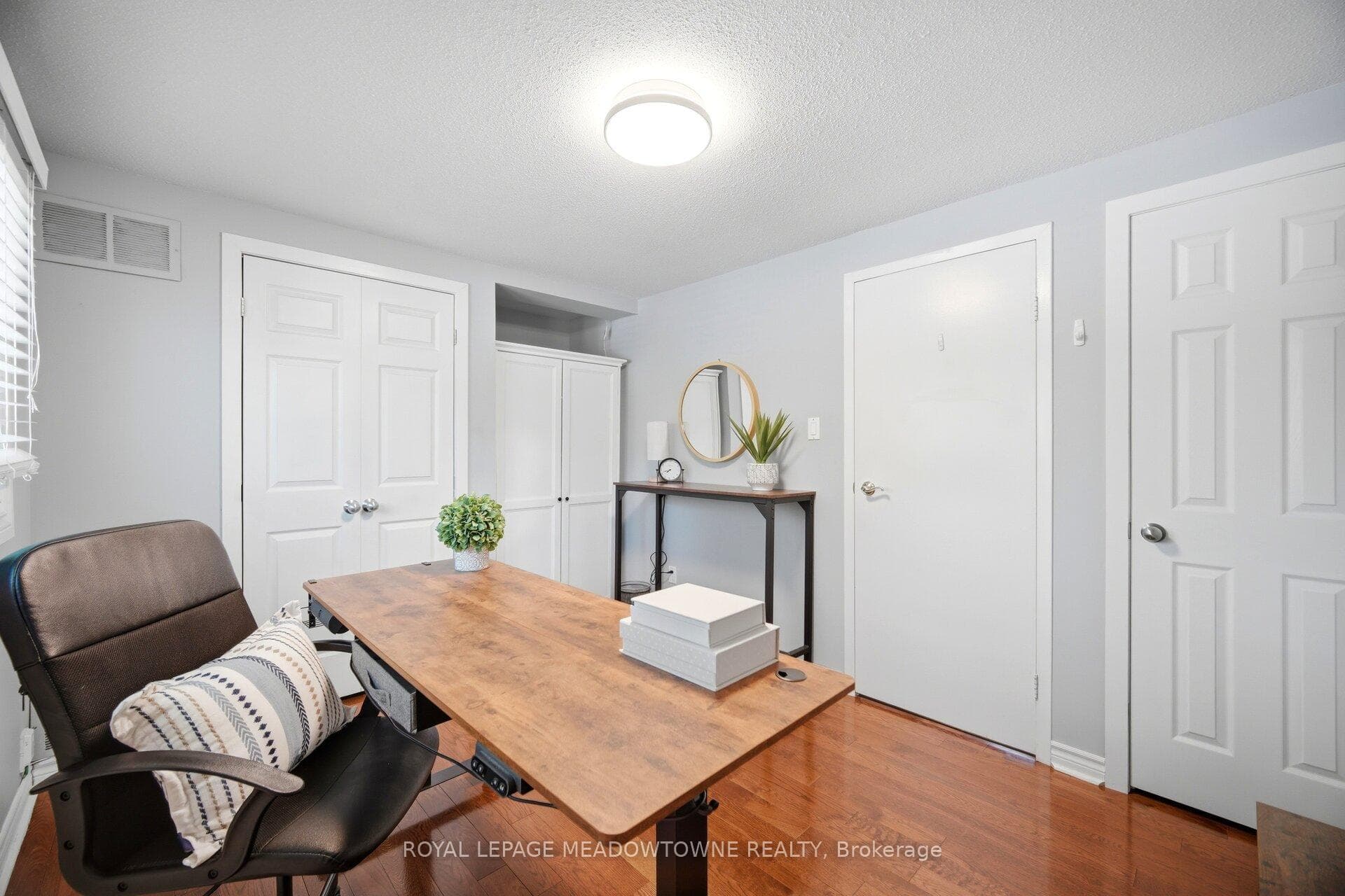 16 Dutch Myrtle Way photo 24