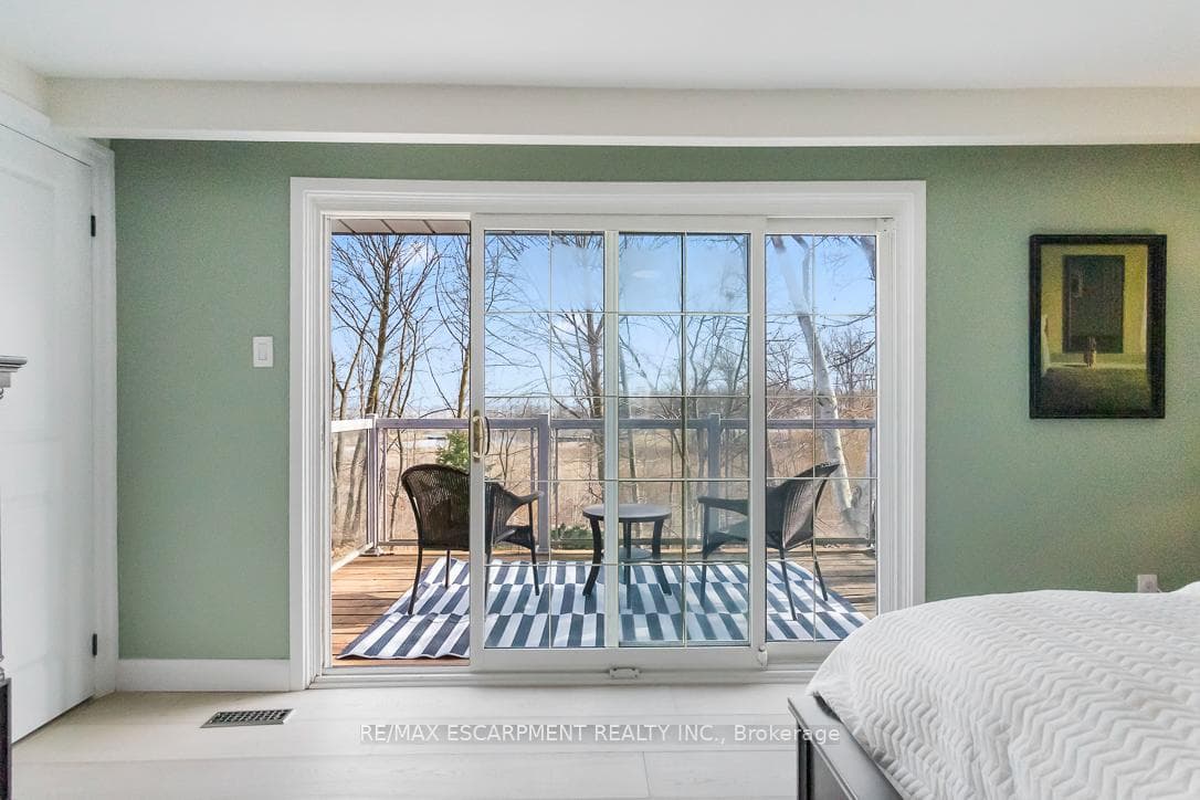1332 GATEHOUSE Drive photo 20